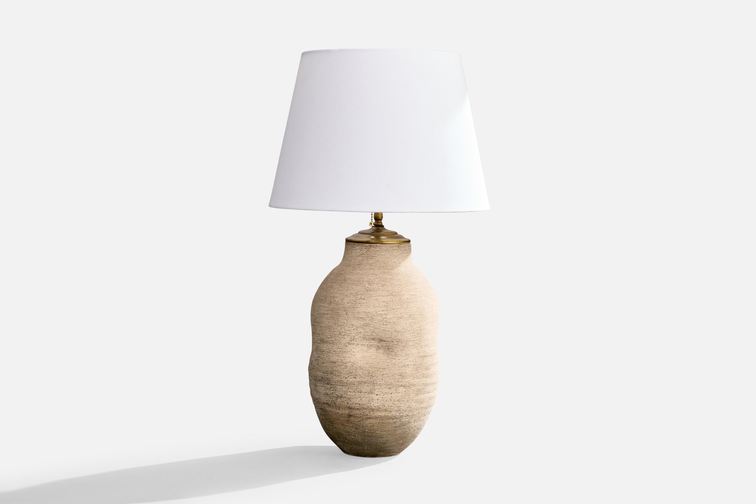 Mid-Century Modern Designer américain, lampe de bureau, céramique, laiton, États-Unis, années 1960 en vente