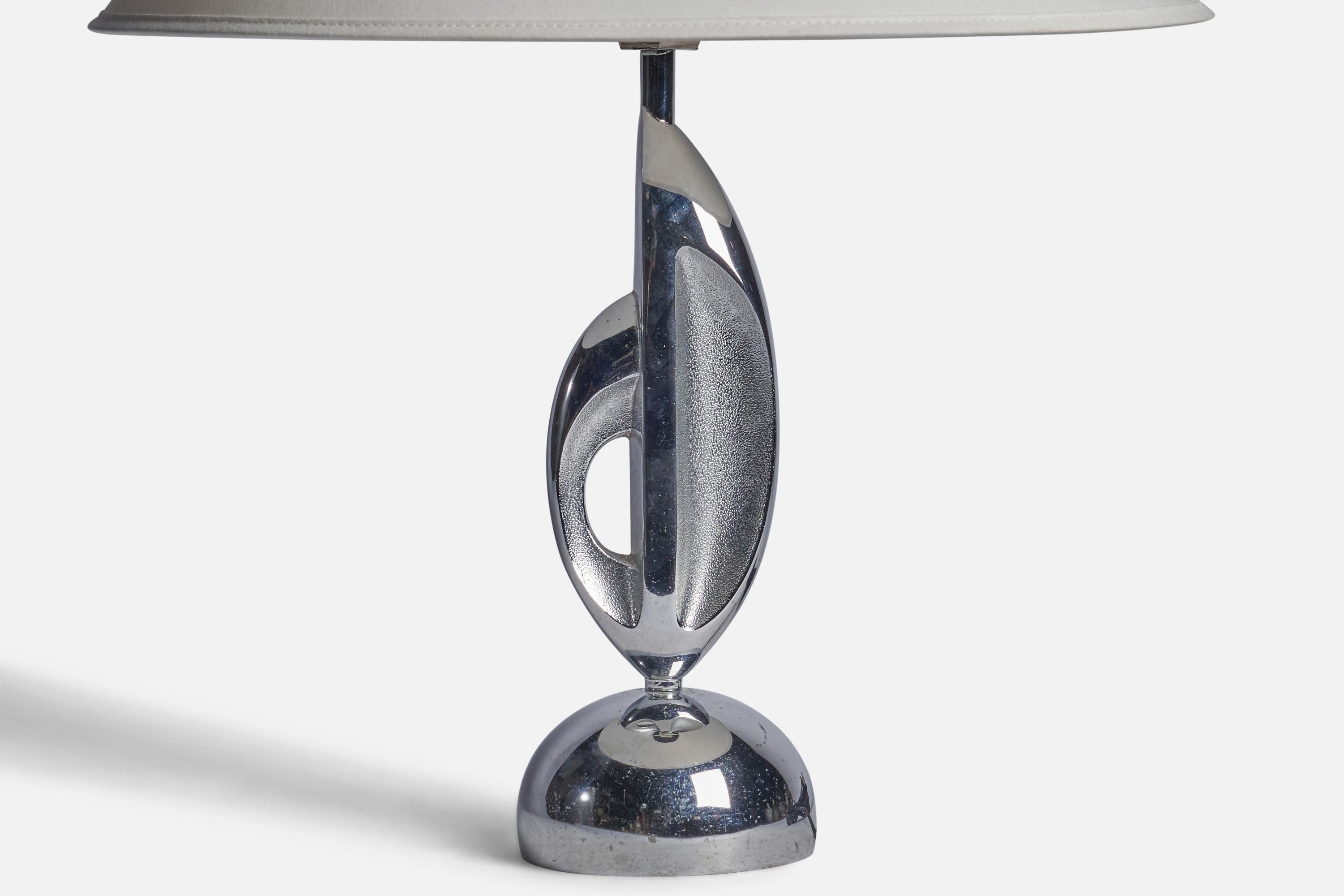 American Designer, Table Lamp, Chrome Metal, USA, 1930s In Good Condition For Sale In High Point, NC