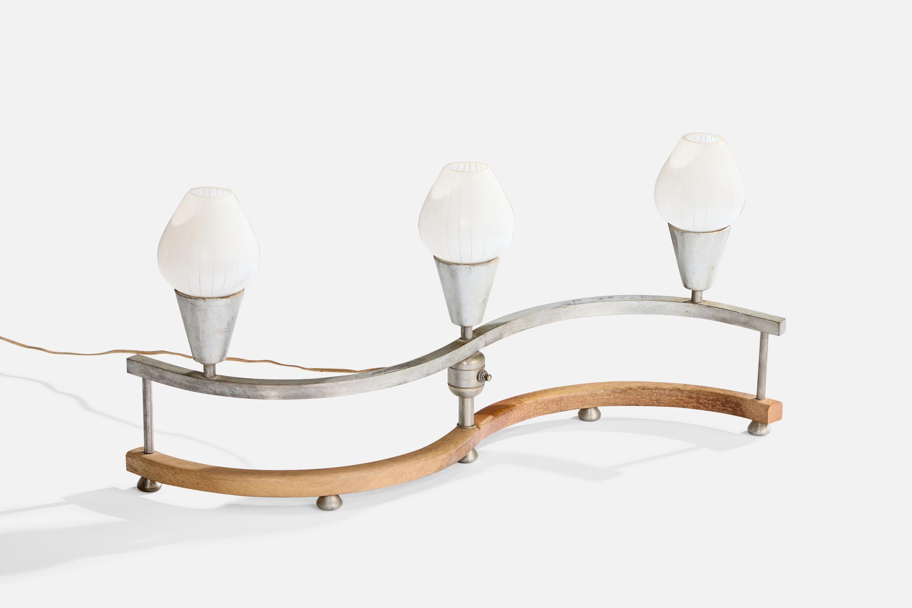 Américain Designer américain, lampe de table, métal, Wood Wood, verre, États-Unis, années 1930 en vente
