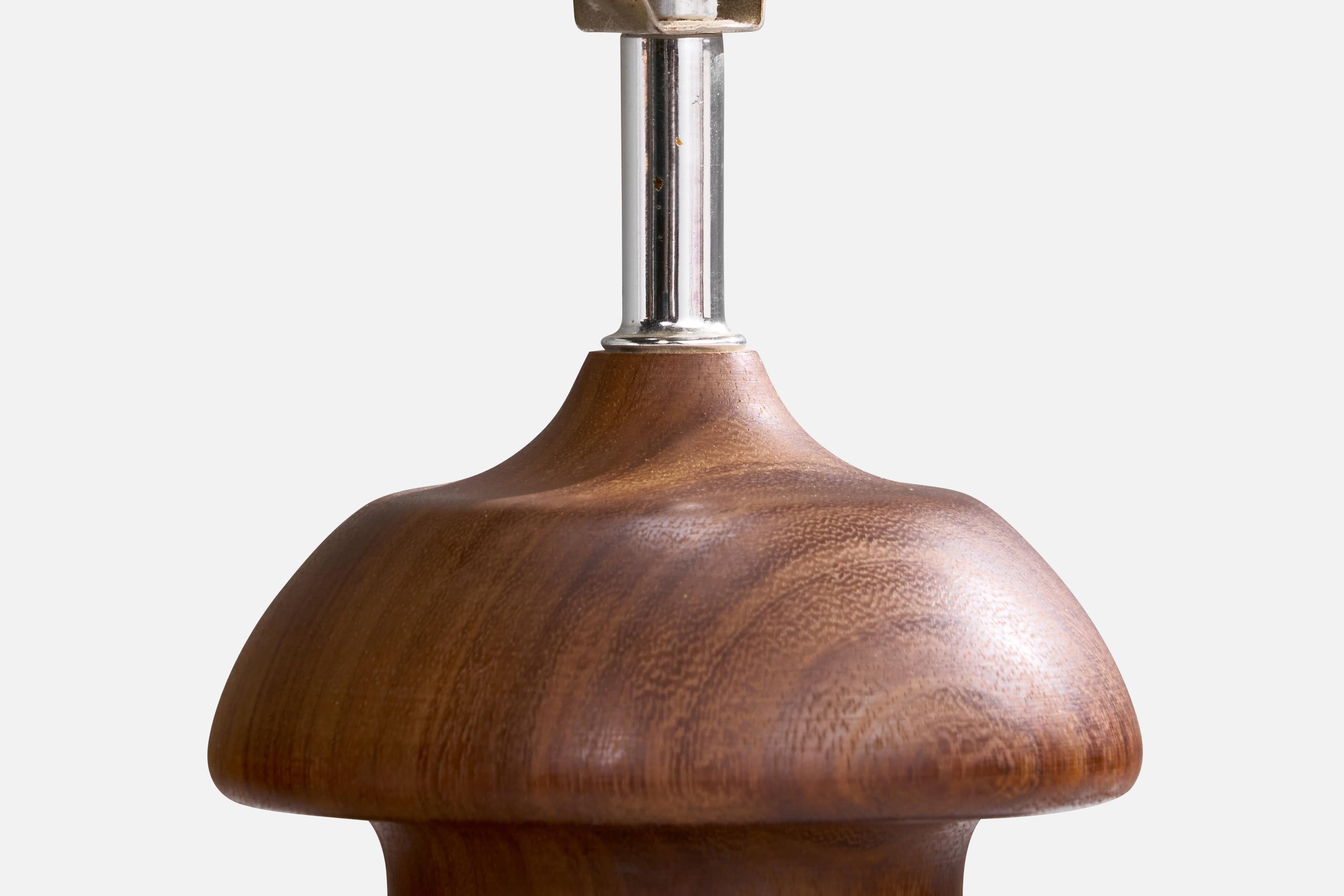 Milieu du XXe siècle Designer américain, lampe de bureau, teck, métal, États-Unis, années 1960 en vente