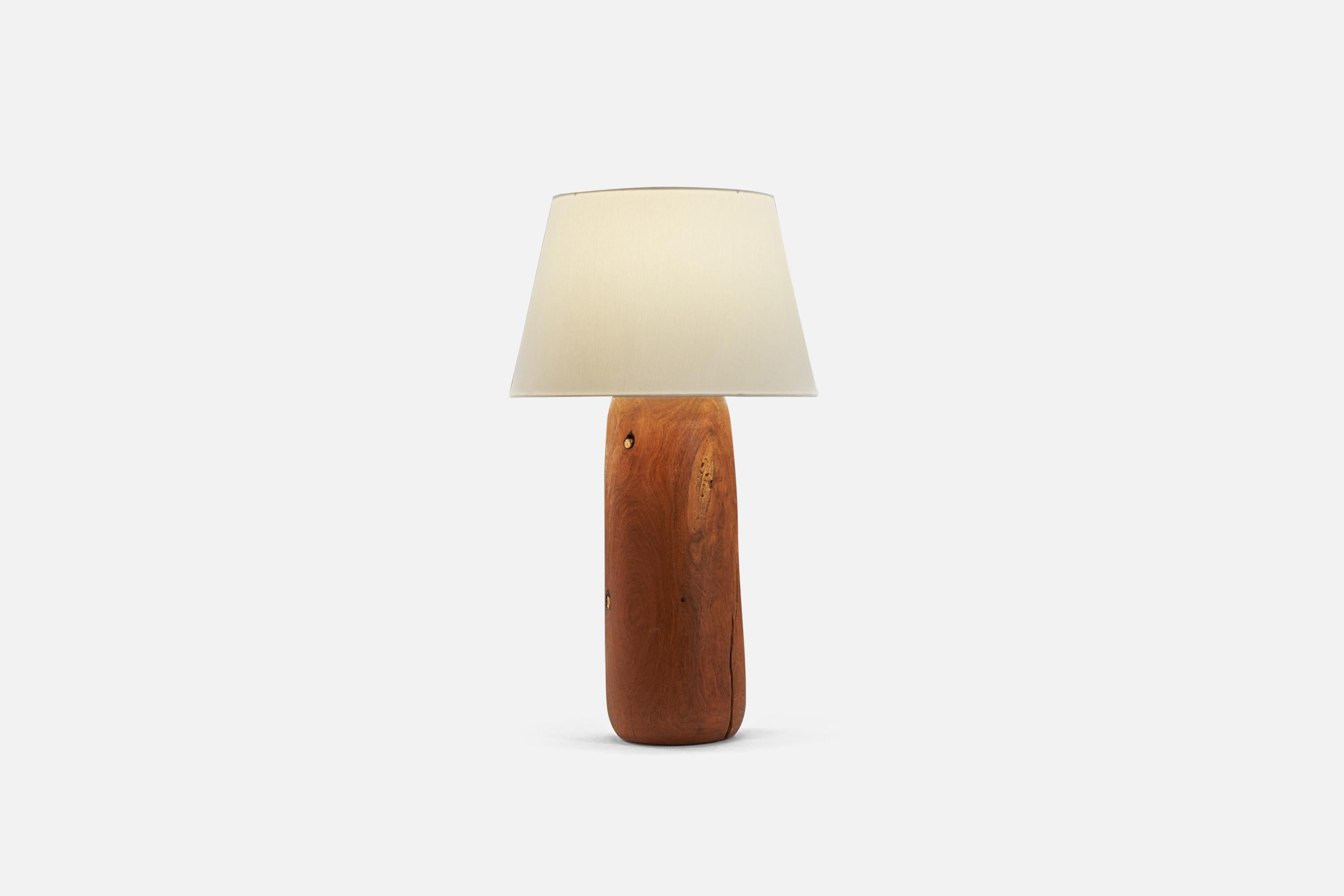 American Designer, Table Lamp, Wood, United States, c. 1960s In Good Condition For Sale In High Point, NC