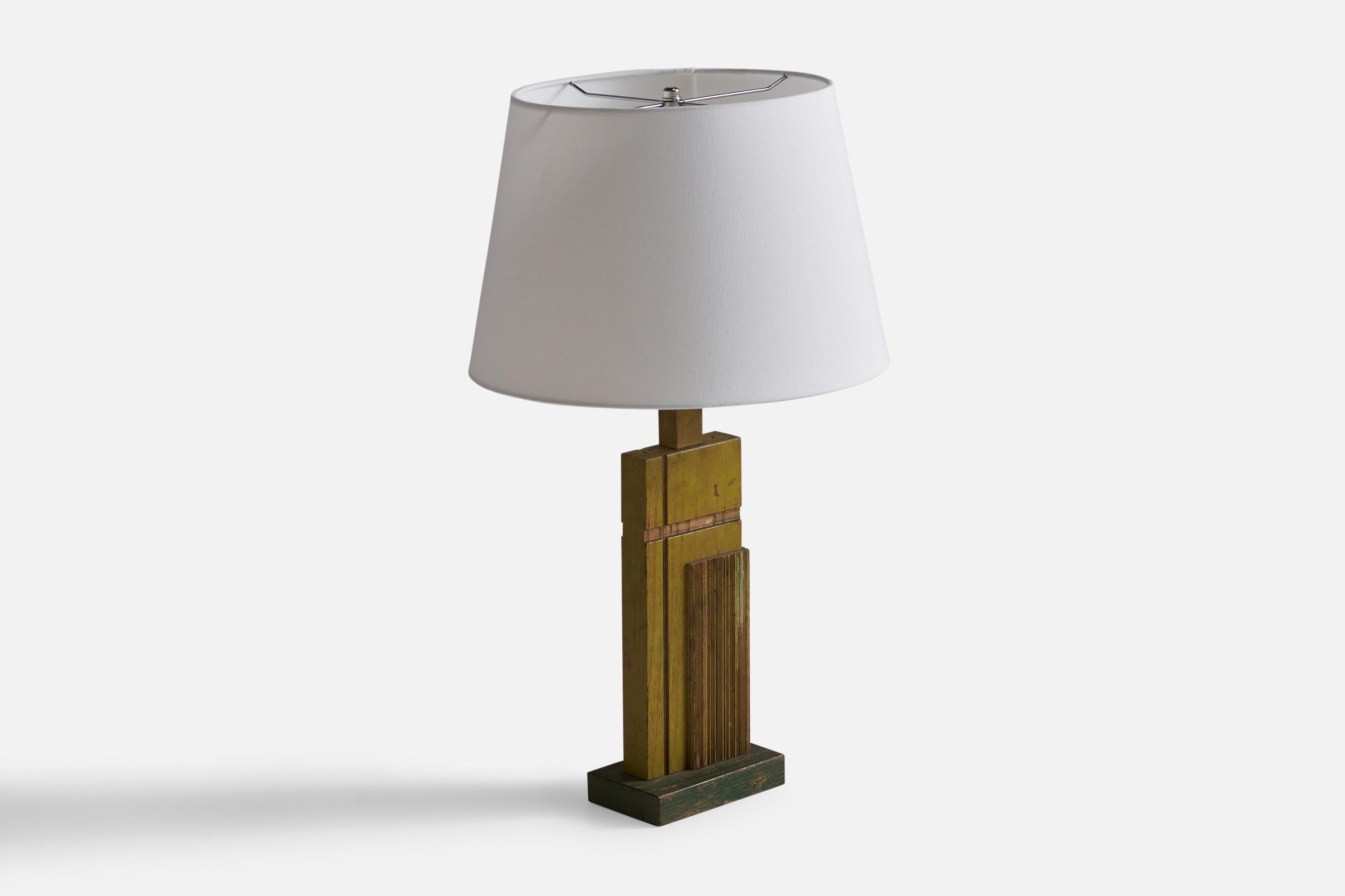 American Designer, Table Lamp, Wood, USA, 1950s In Good Condition For Sale In High Point, NC