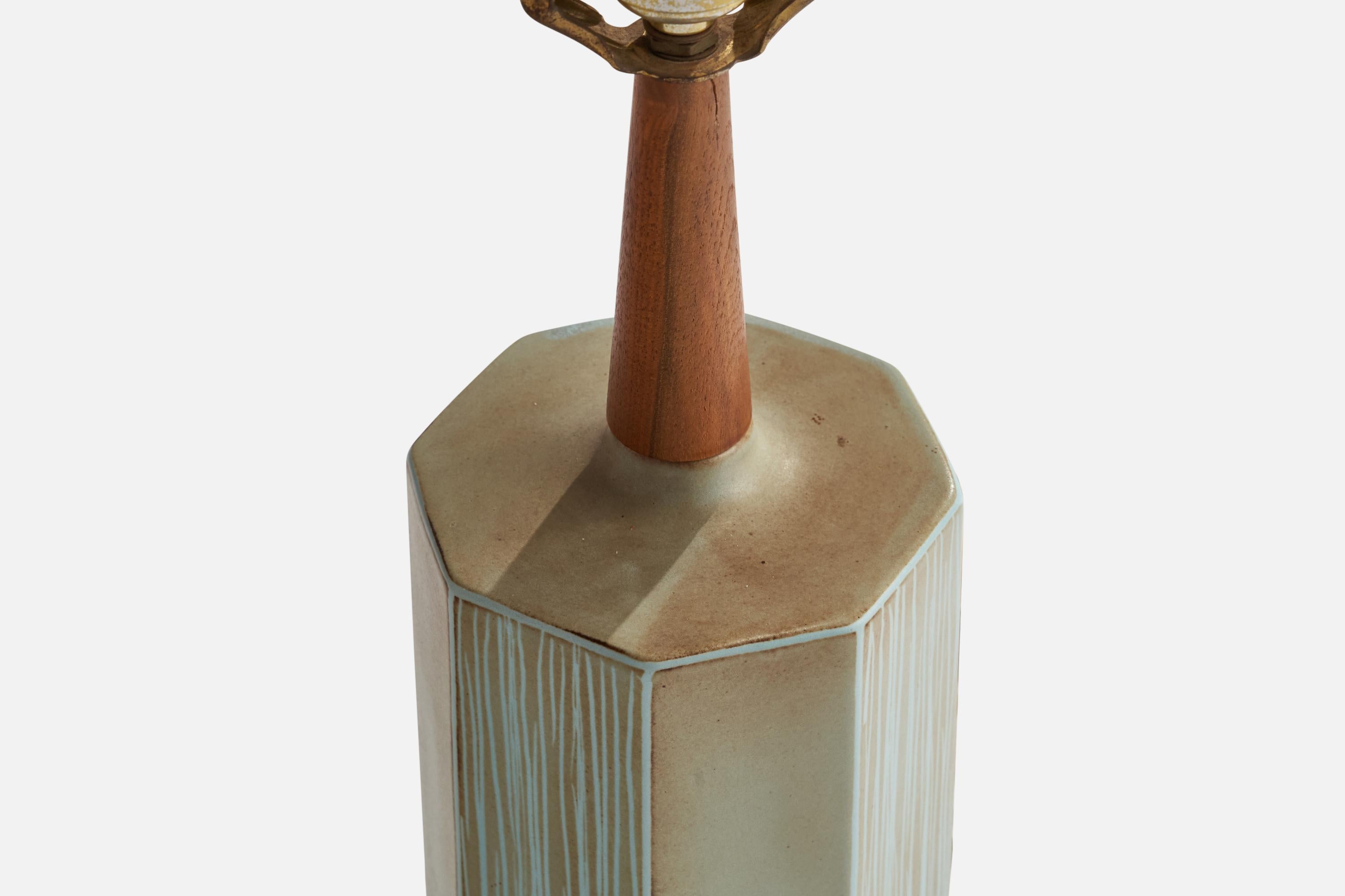 American Designer, Table Lamps, Ceramic, Walnut, USA, 1950s 2