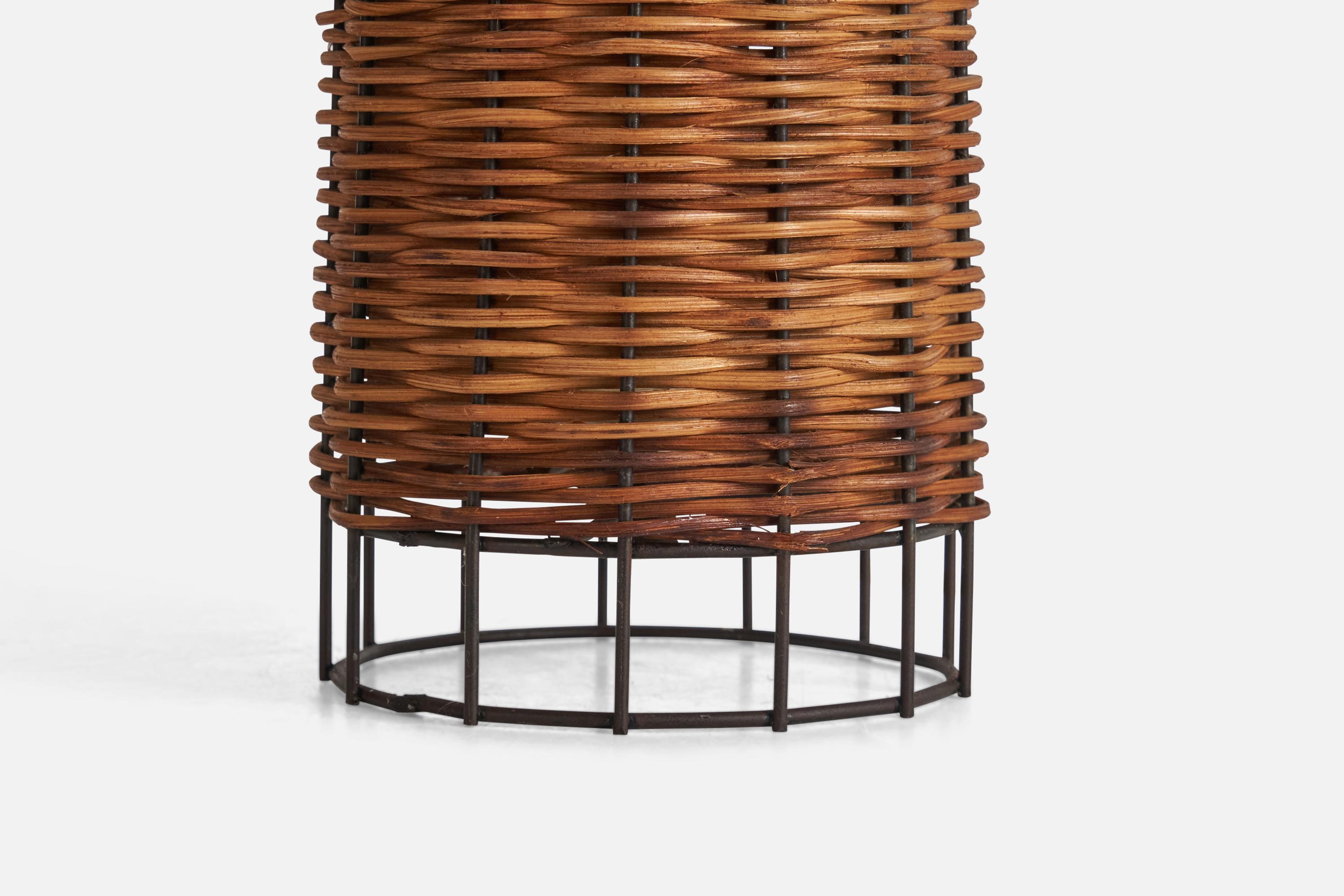 Mid-20th Century American Designer, Table Lamps, Lacquered Metal, Rattan, USA, 1950s For Sale