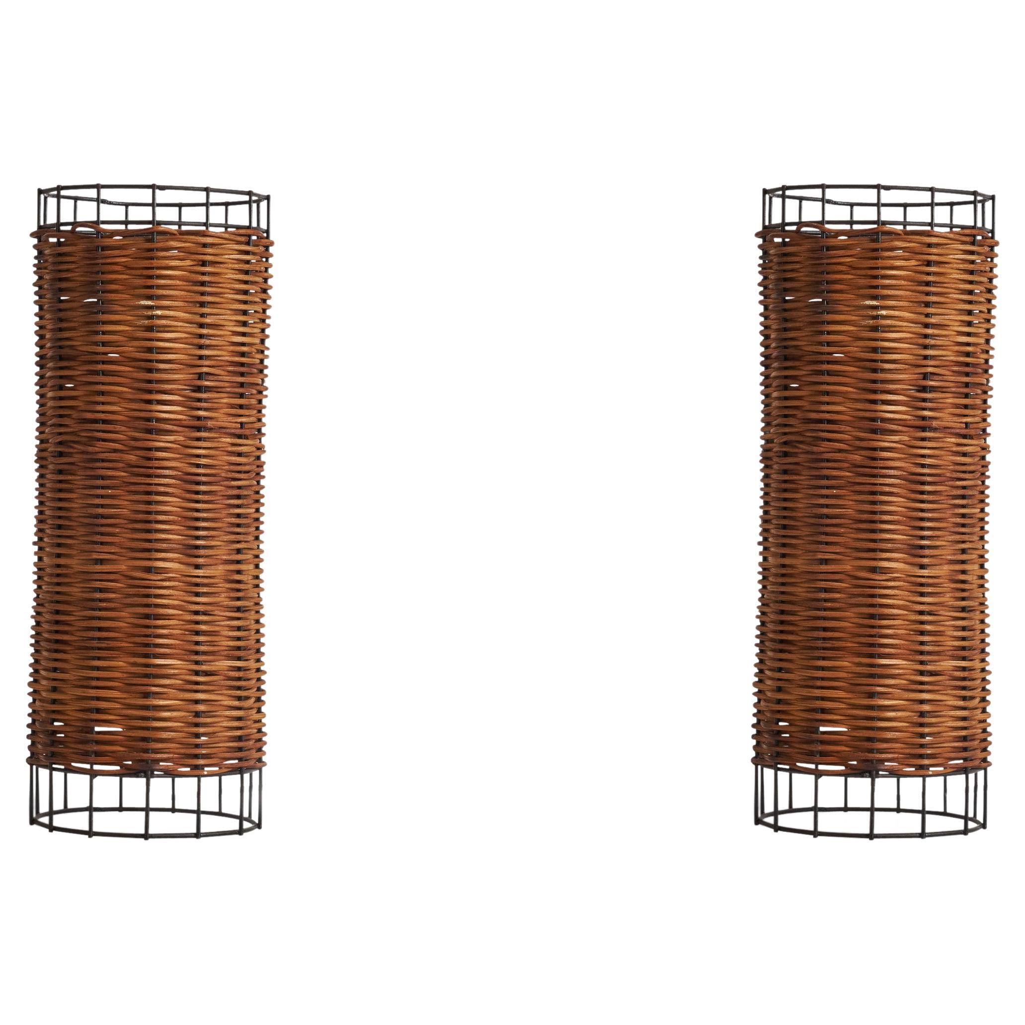 American Designer, Table Lamps, Lacquered Metal, Rattan, USA, 1950s For Sale
