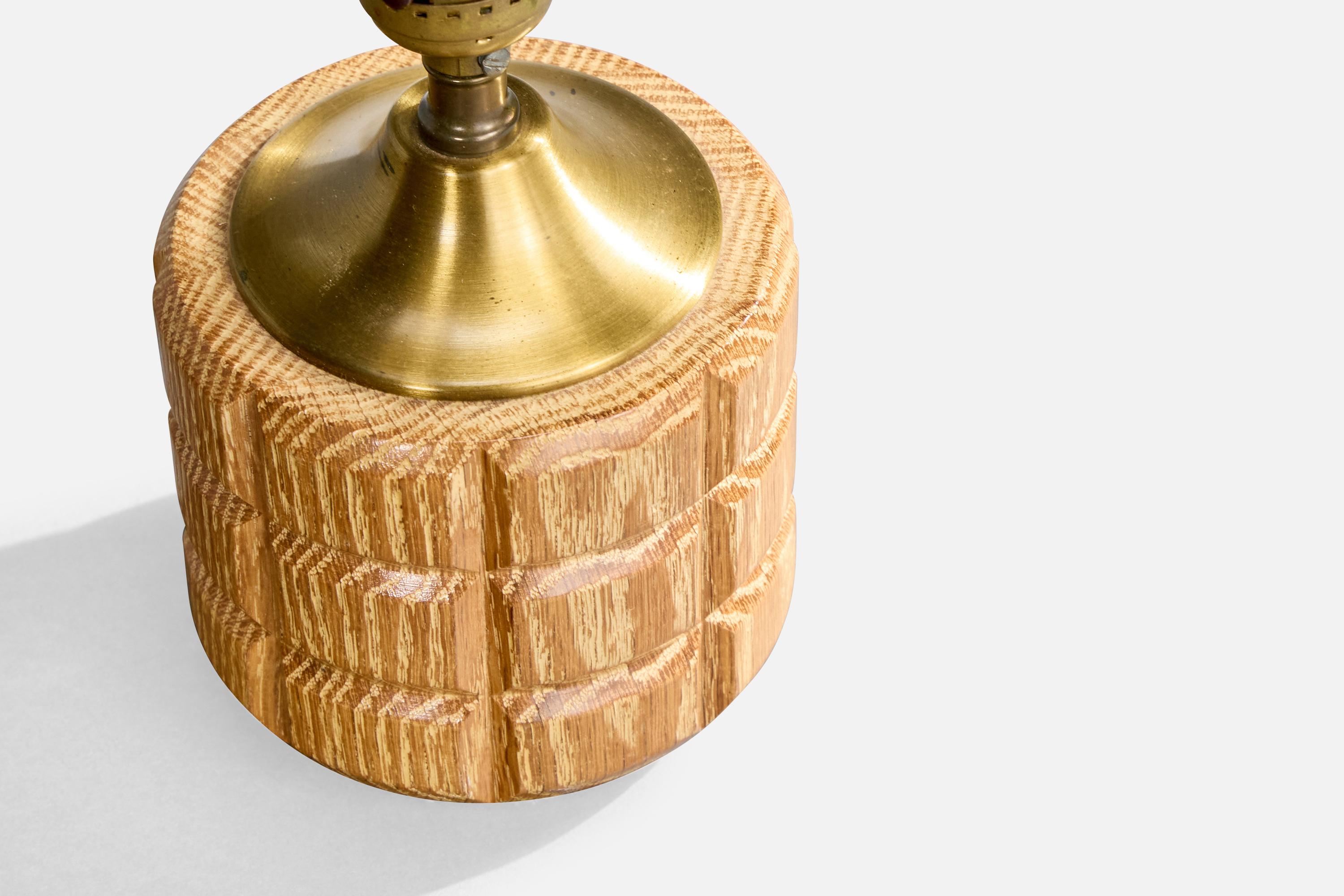 Mid-20th Century American Designer, Table Lamps, Oak, Brass, USA, 1950s For Sale