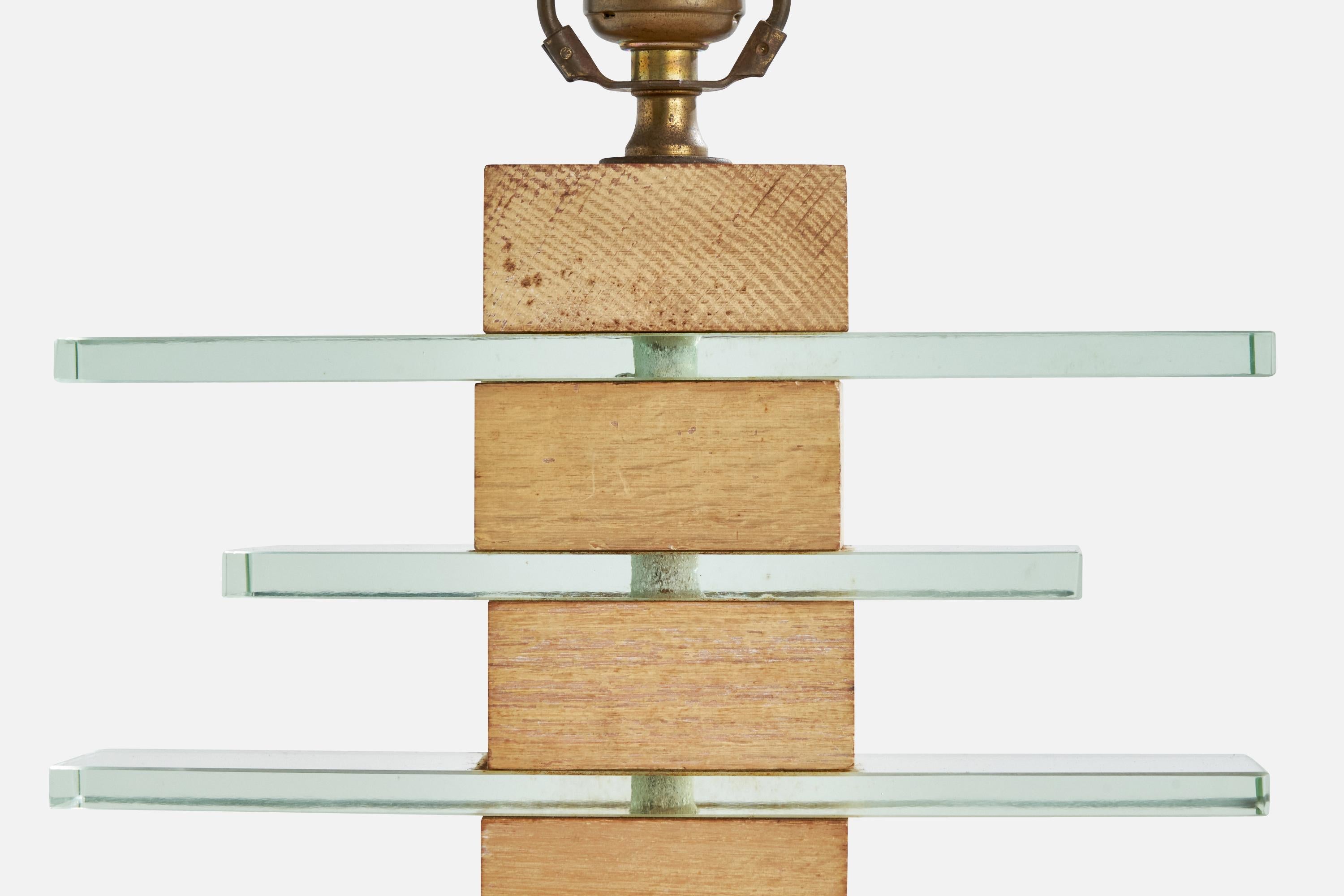 American Designer, Table Lamps, Oak, Glass, Brass, USA, 1950s For Sale 3