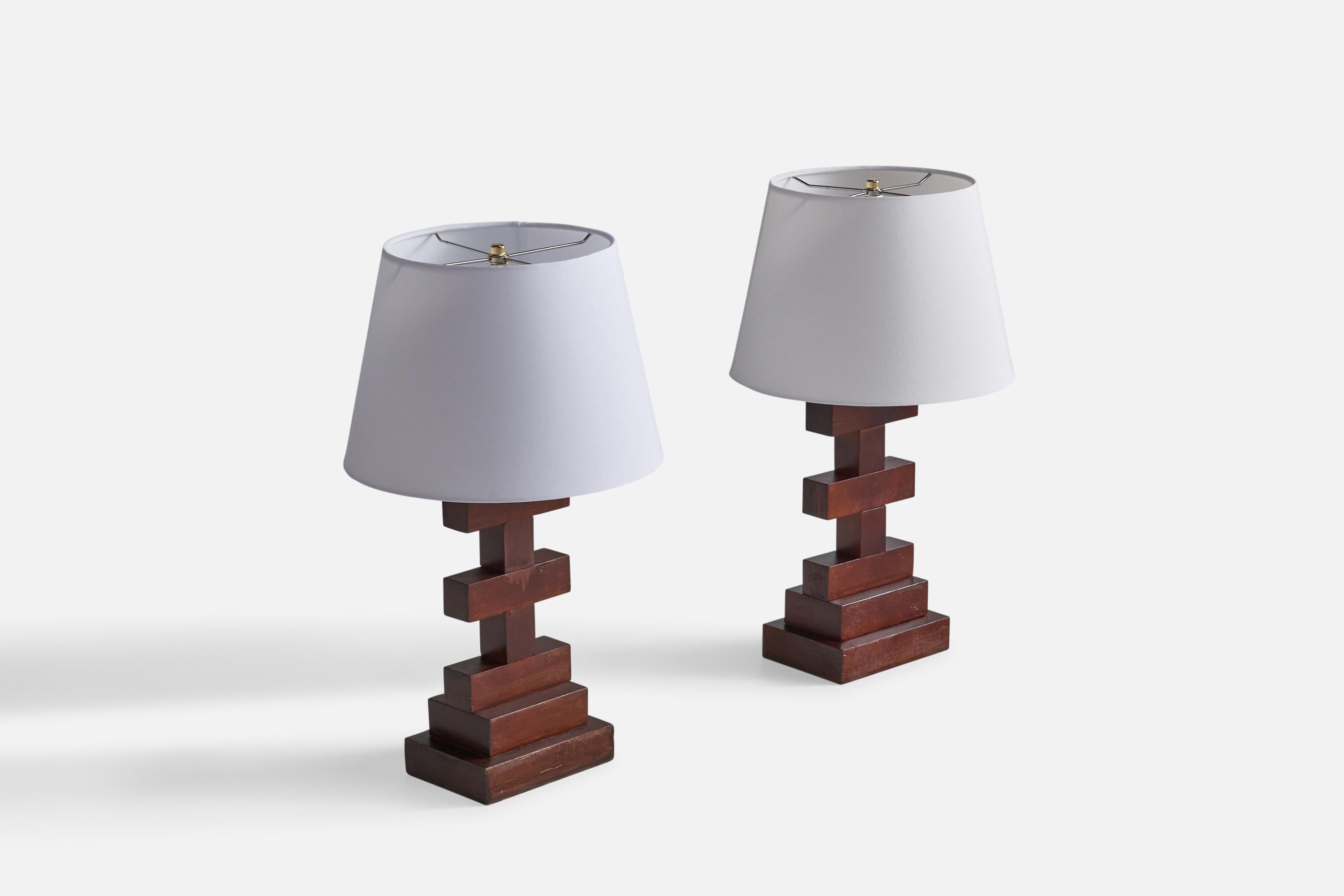 Modern American Designer, Table Lamps, Walnut, USA, 1940s For Sale