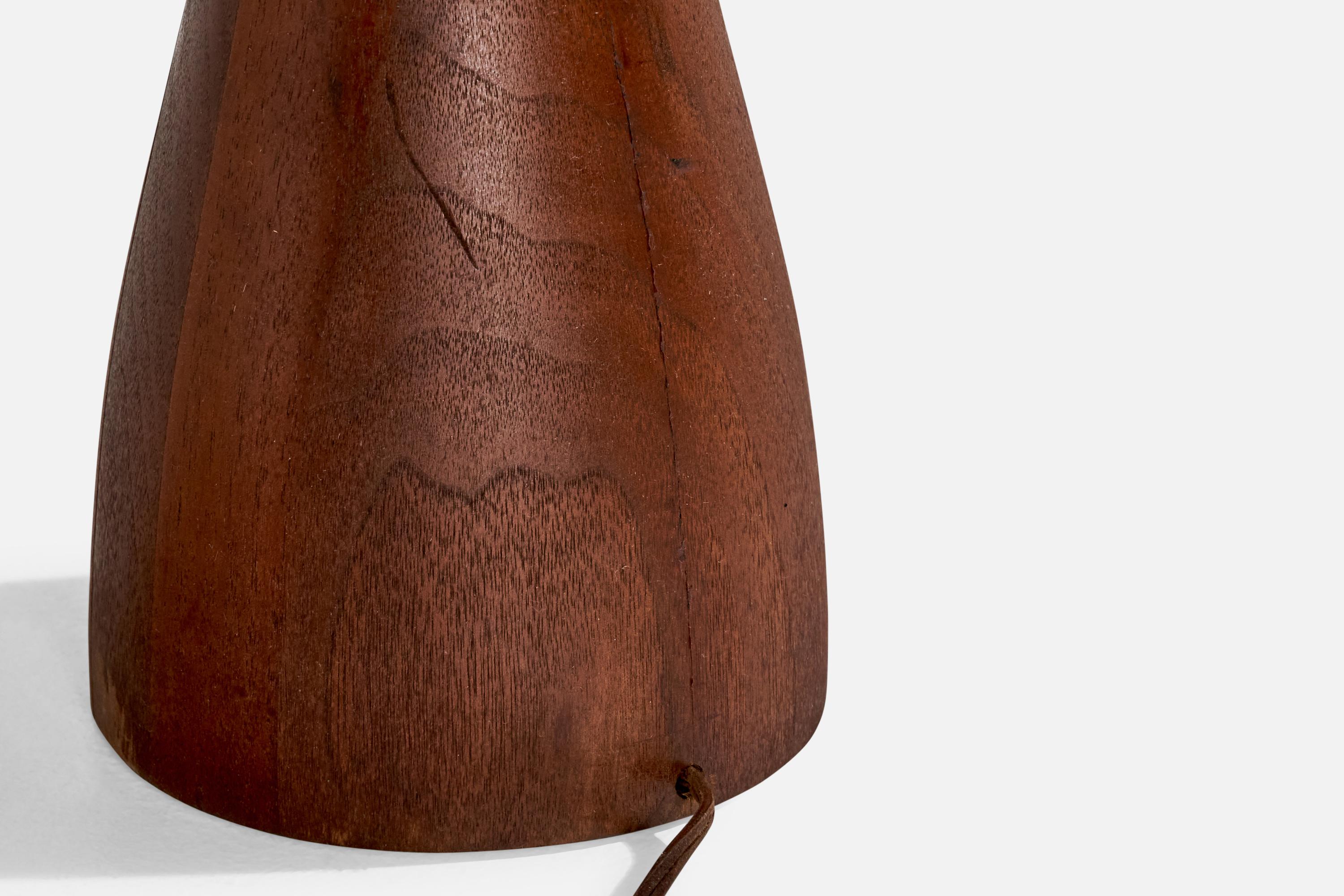 American Designer, Table Lamps, Wood, Brass, Rattan, USA, 1950s For Sale 1