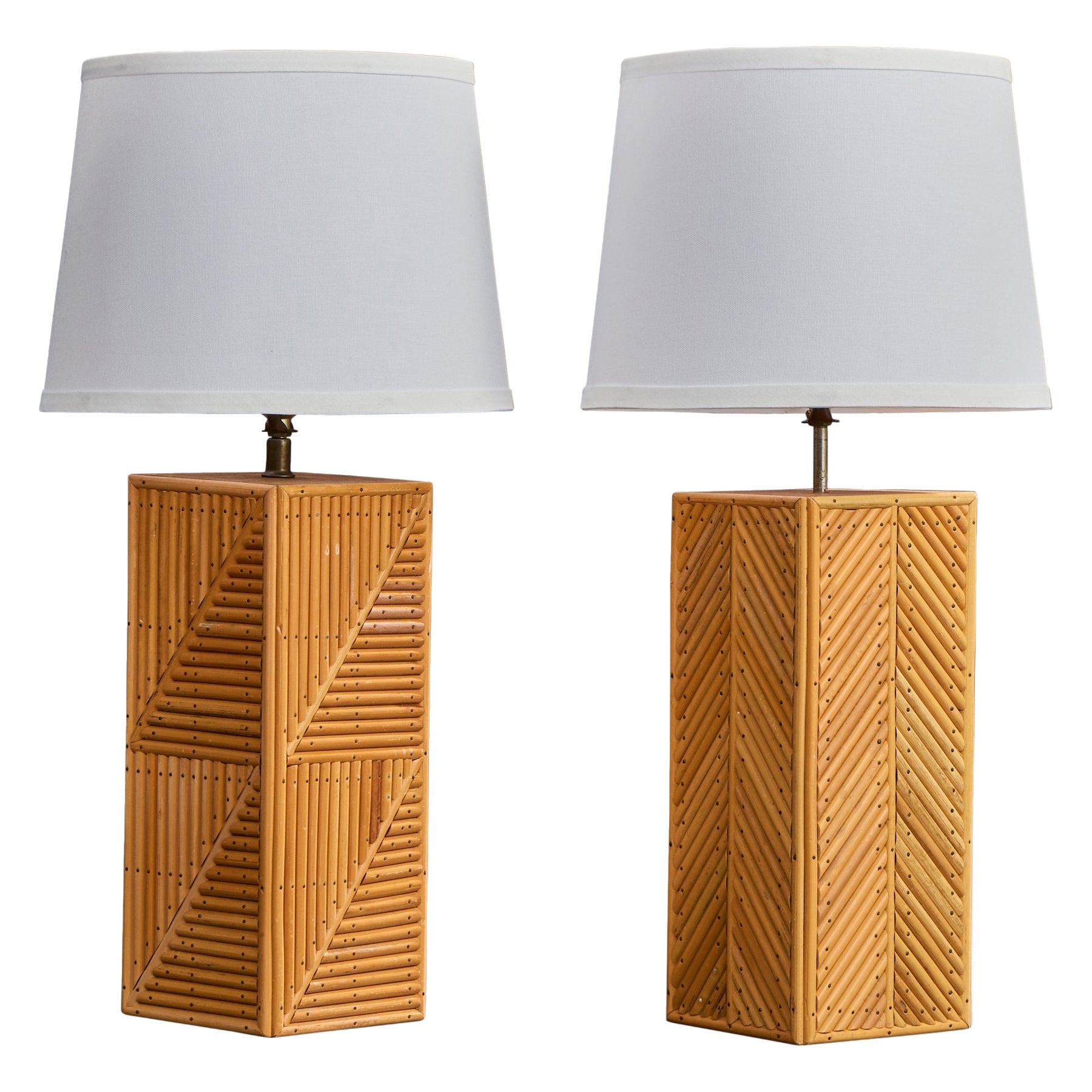 Diseñador americano, Lámparas de mesa, Madera, Latón, EE.UU., Años 50