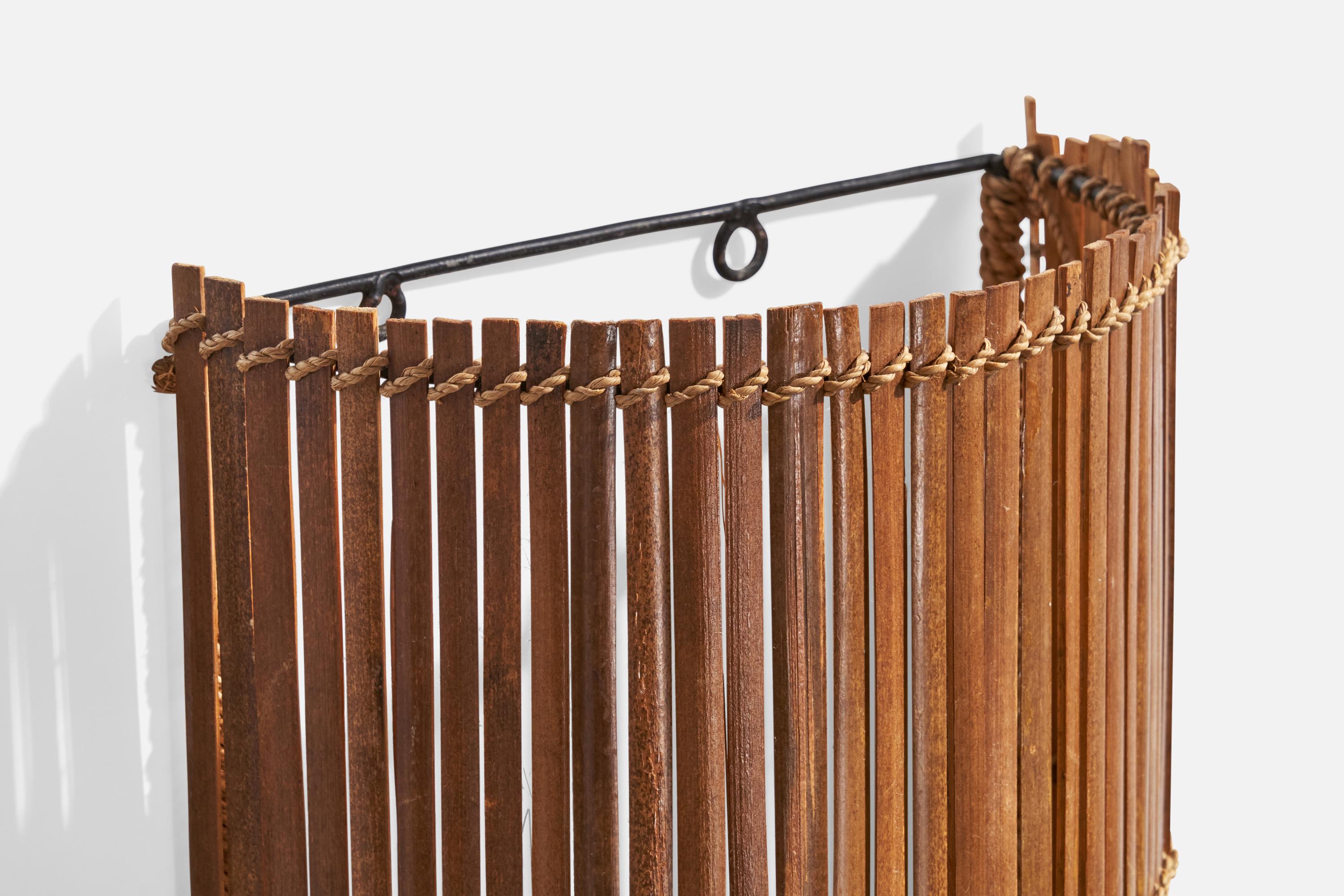 Amerikanische Designerin, Wandleuchte, Rattan, Kordel, USA, 1960er Jahre (Mitte des 20. Jahrhunderts) im Angebot