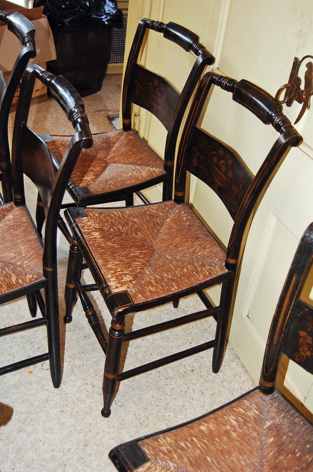 American Early 19th Century Set of Six Hitchcock Type Chairs Original Decoration In Good Condition In Wells, ME