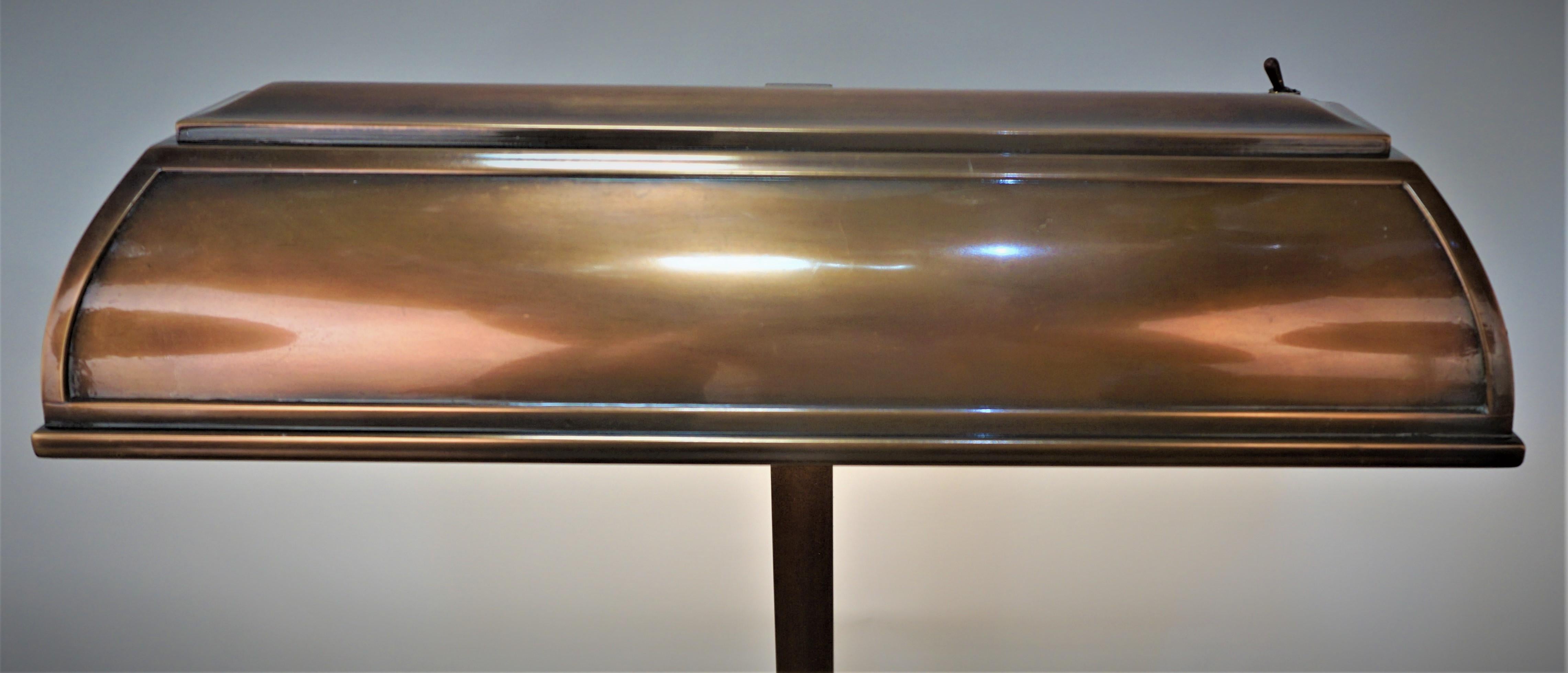American Early 20th Century I. P. Frink, Large Bronze Reflector Desk Lamp In Good Condition In Fairfax, VA