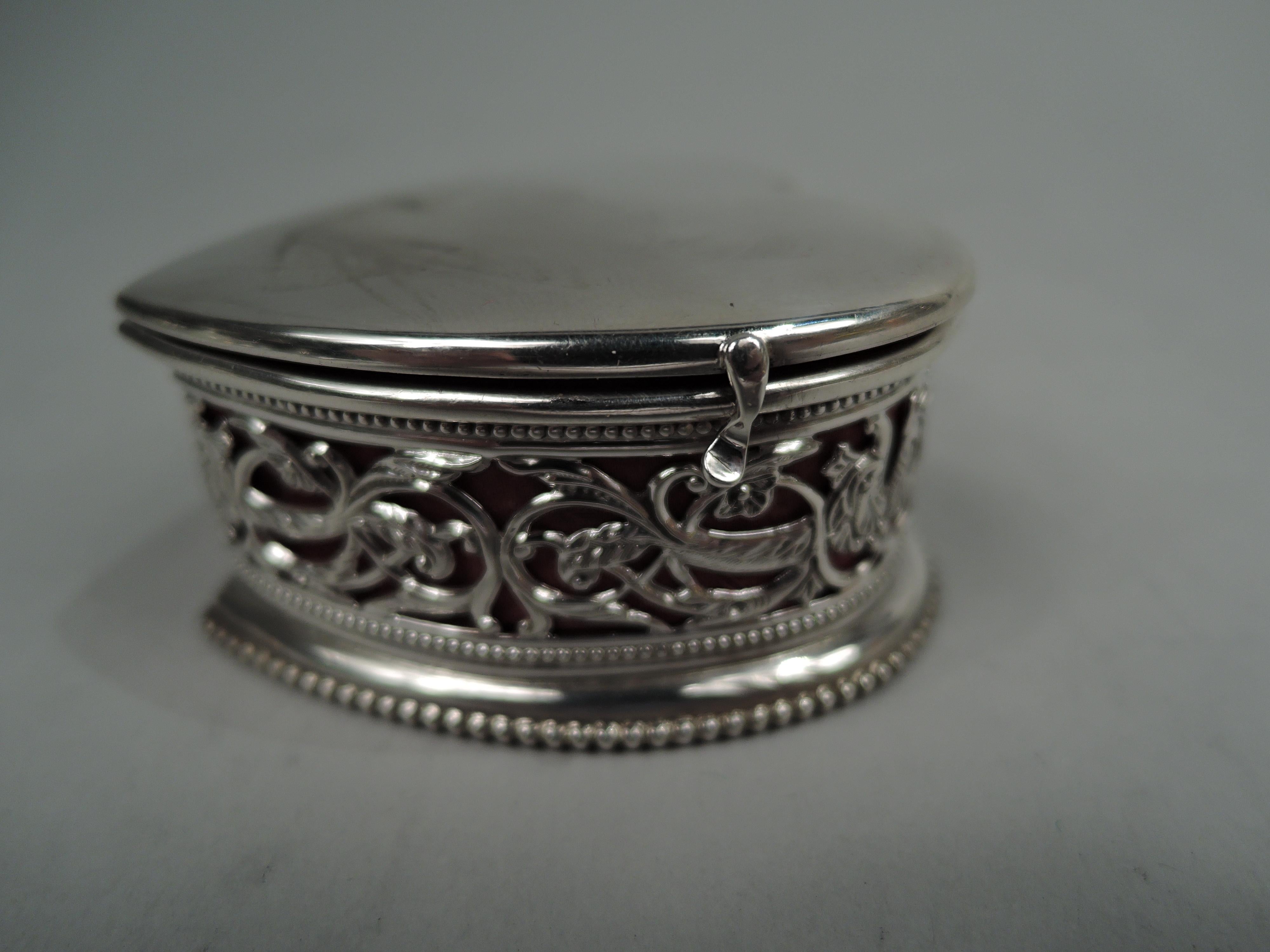Caja para anillos de joyería en forma de corazón de plata de ley clásica eduardiana americana Eduardiano