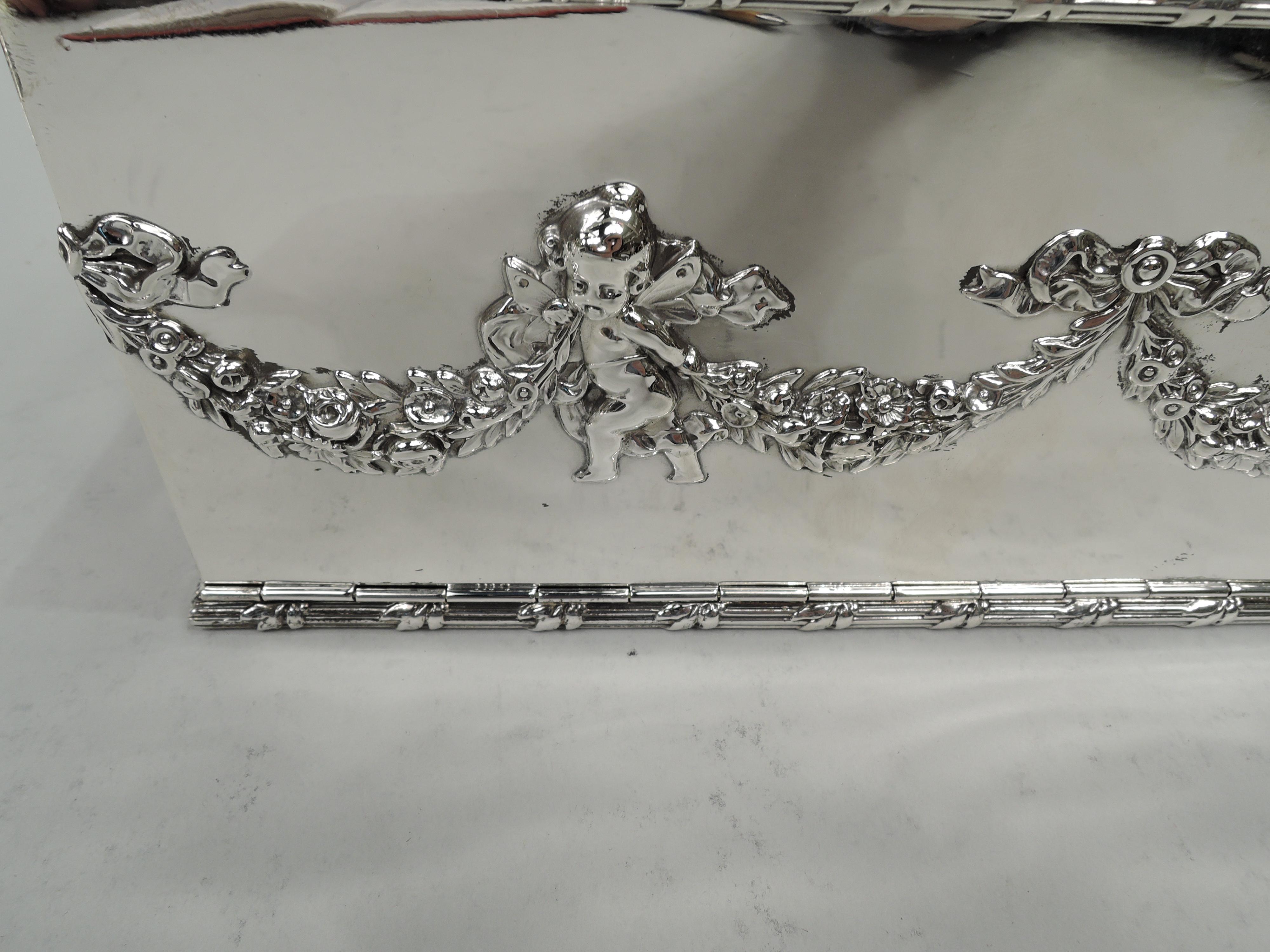 American Edwardian Regency Sterling Silver Jewelry Box with Cherubs For Sale 2