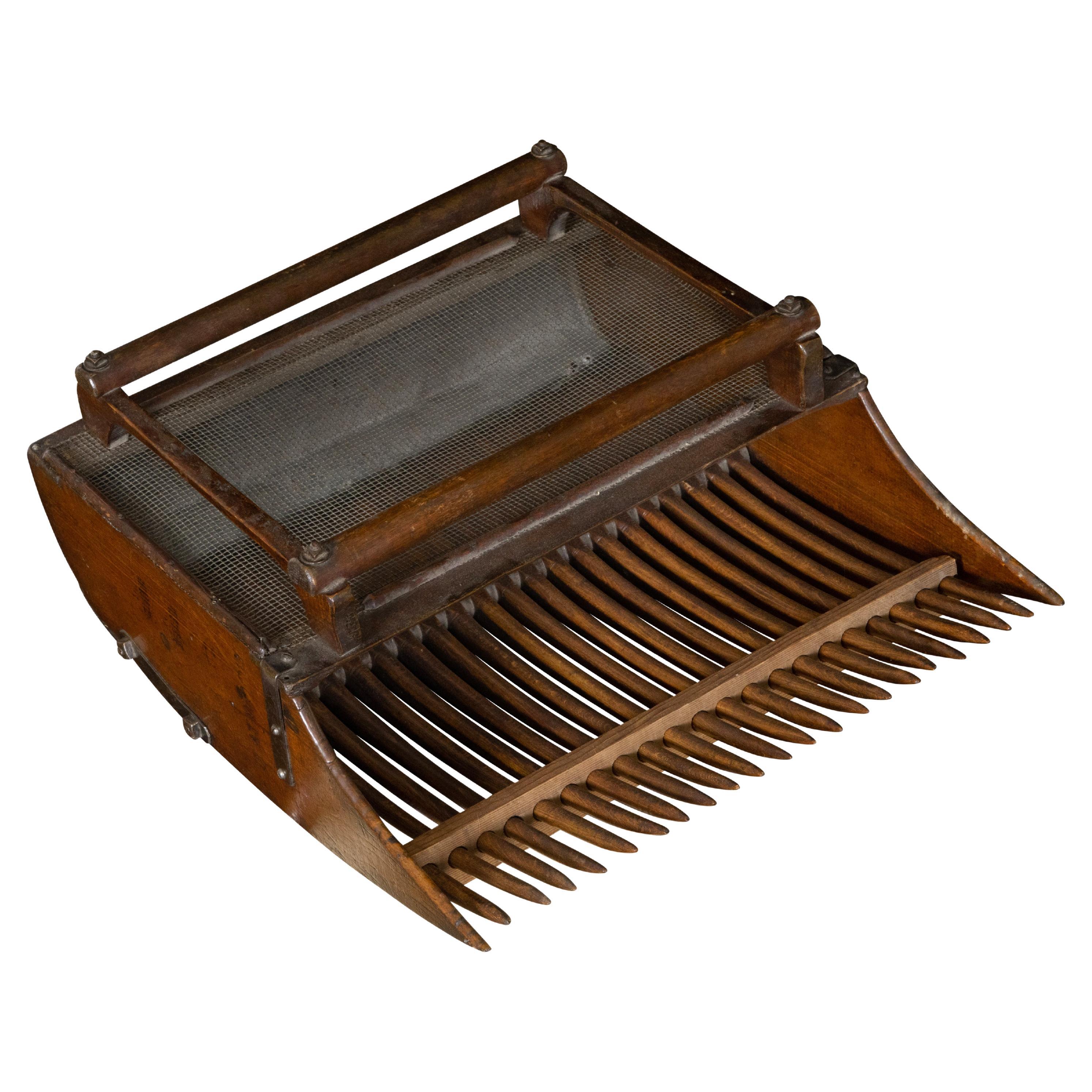 American Ellis D. Atwood Wooden Cranberry Bogs Sifter Box, Early 20th Century For Sale