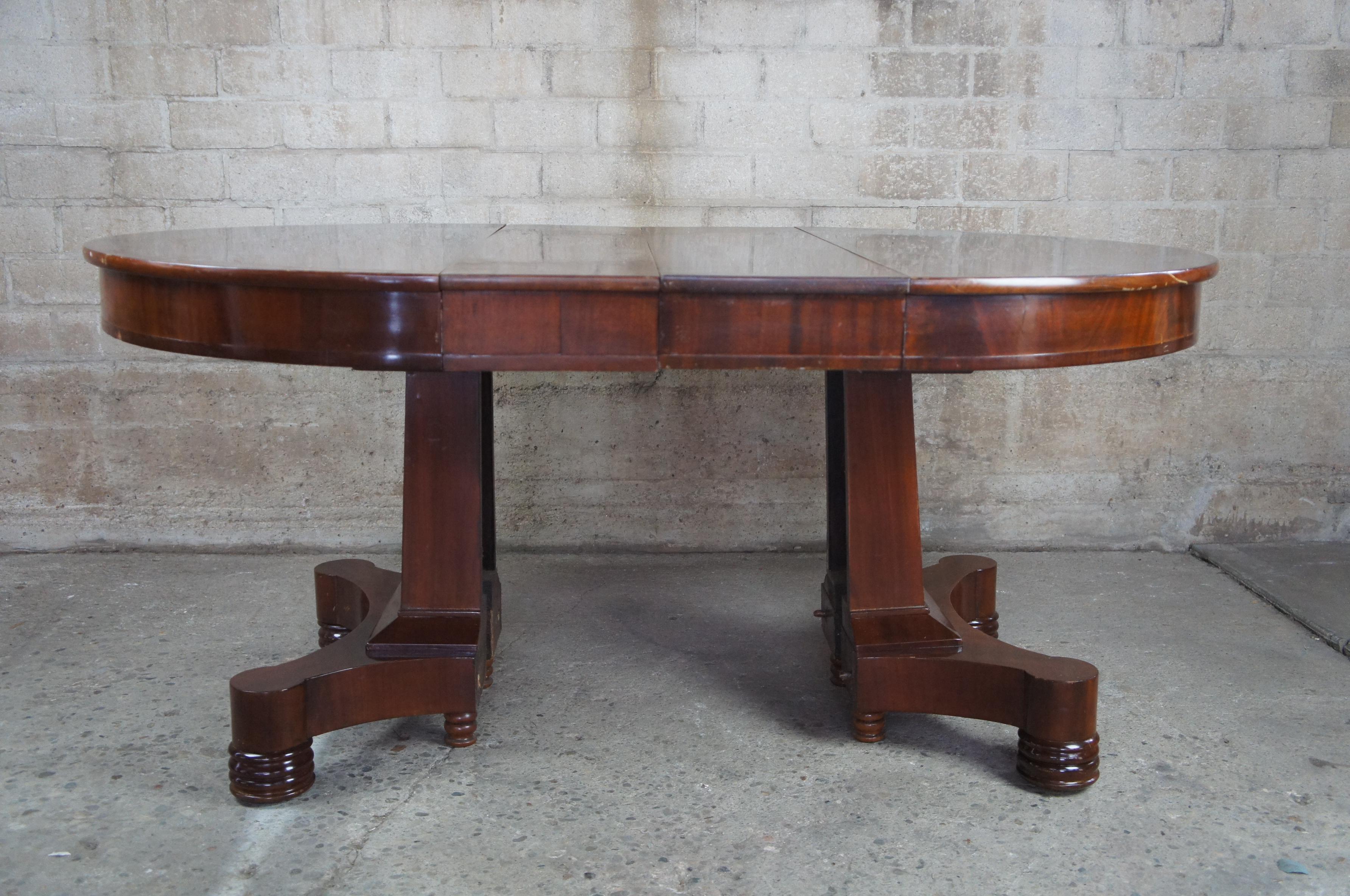 American Empire 19th Century Oval Mahogany Dining Table Split Base Extendable 1