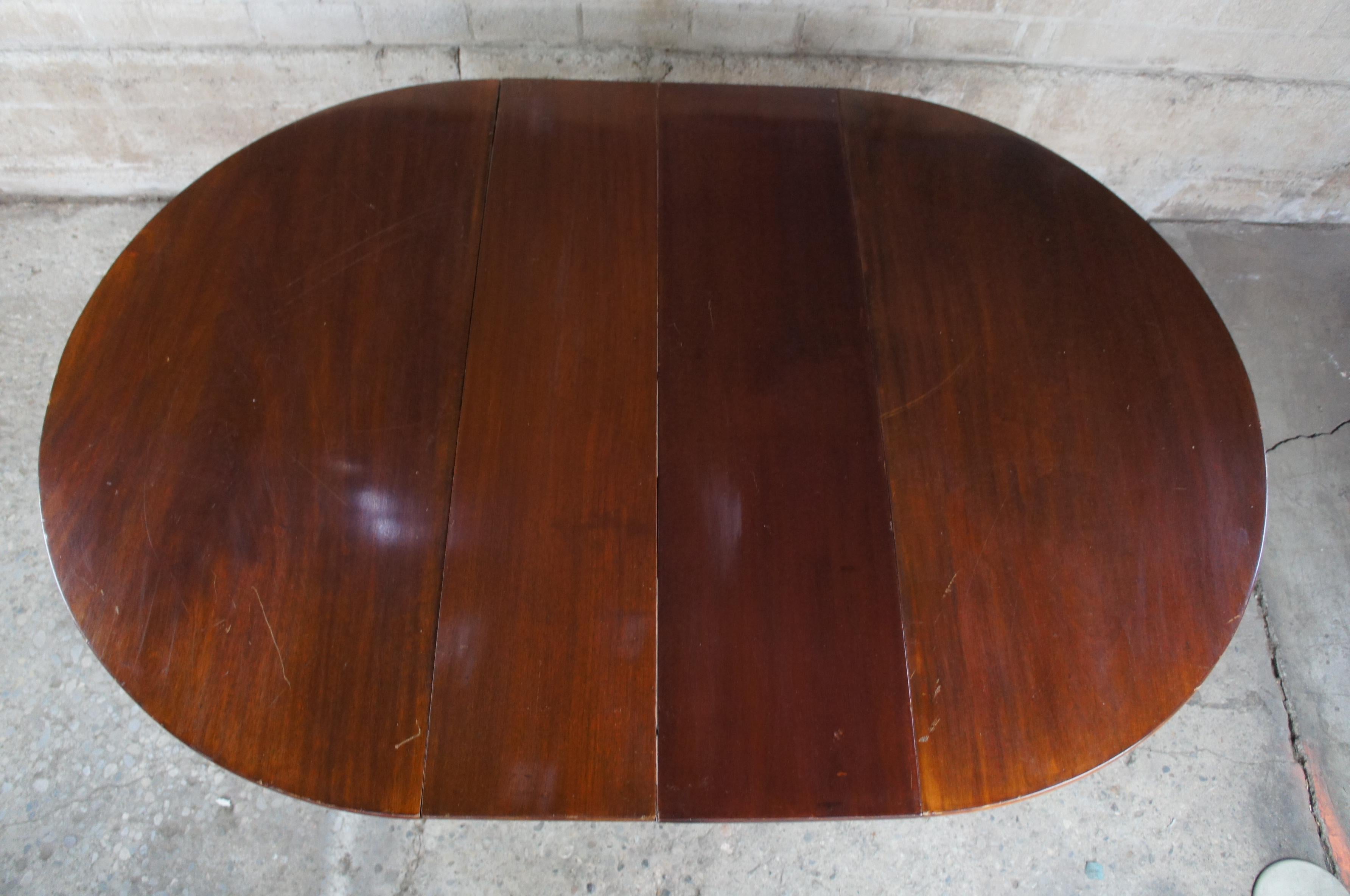 American Empire 19th Century Oval Mahogany Dining Table Split Base Extendable 5