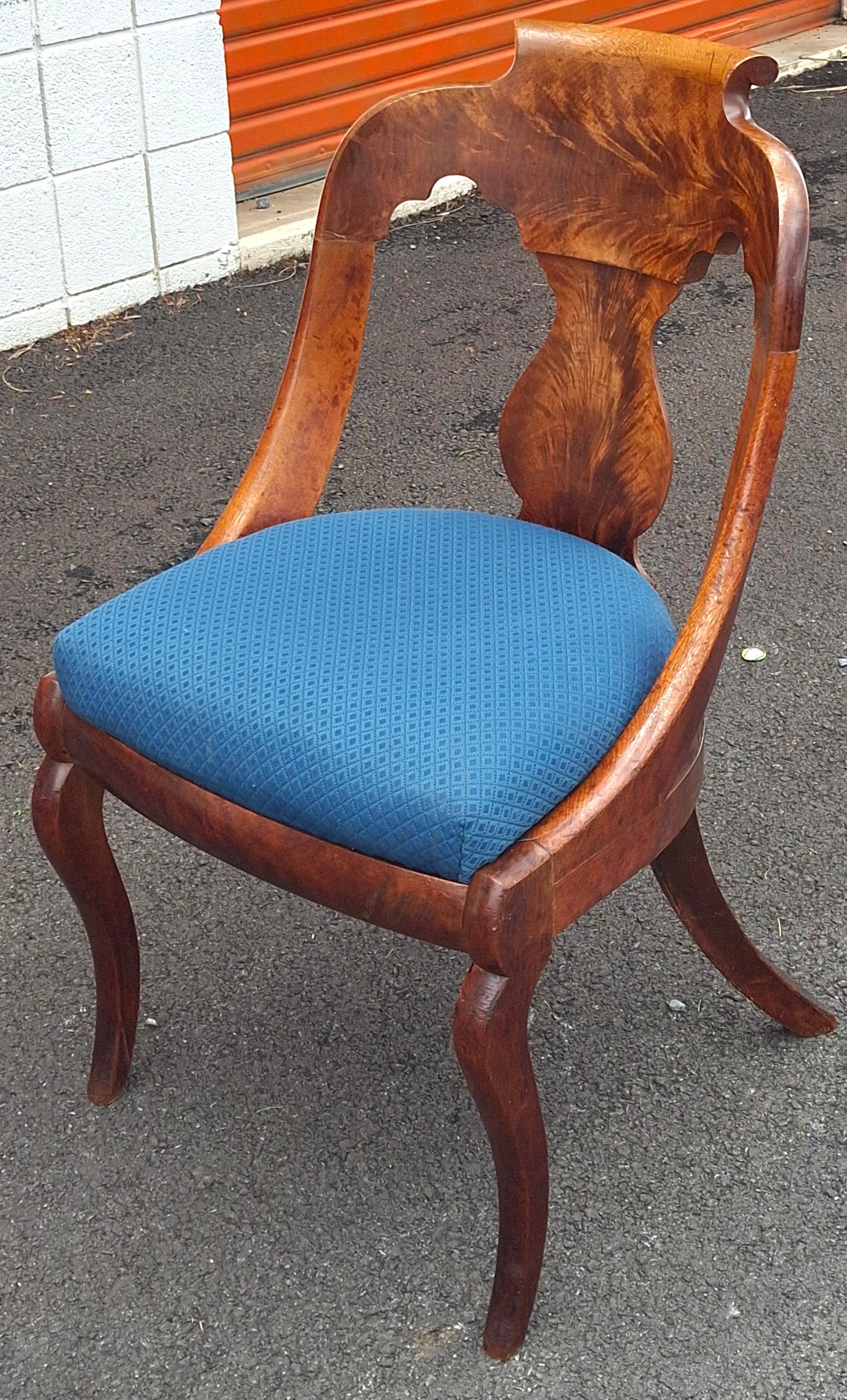 Placage Chaise Girandole Empire américain en acajou de Boston, Circa 1860s en vente