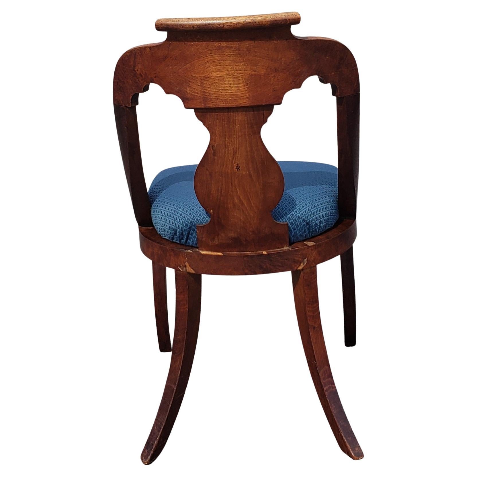 Hand-Crafted American Empire Boston Mahogany Grandview Chairs, C 1860s Set of 3 For Sale