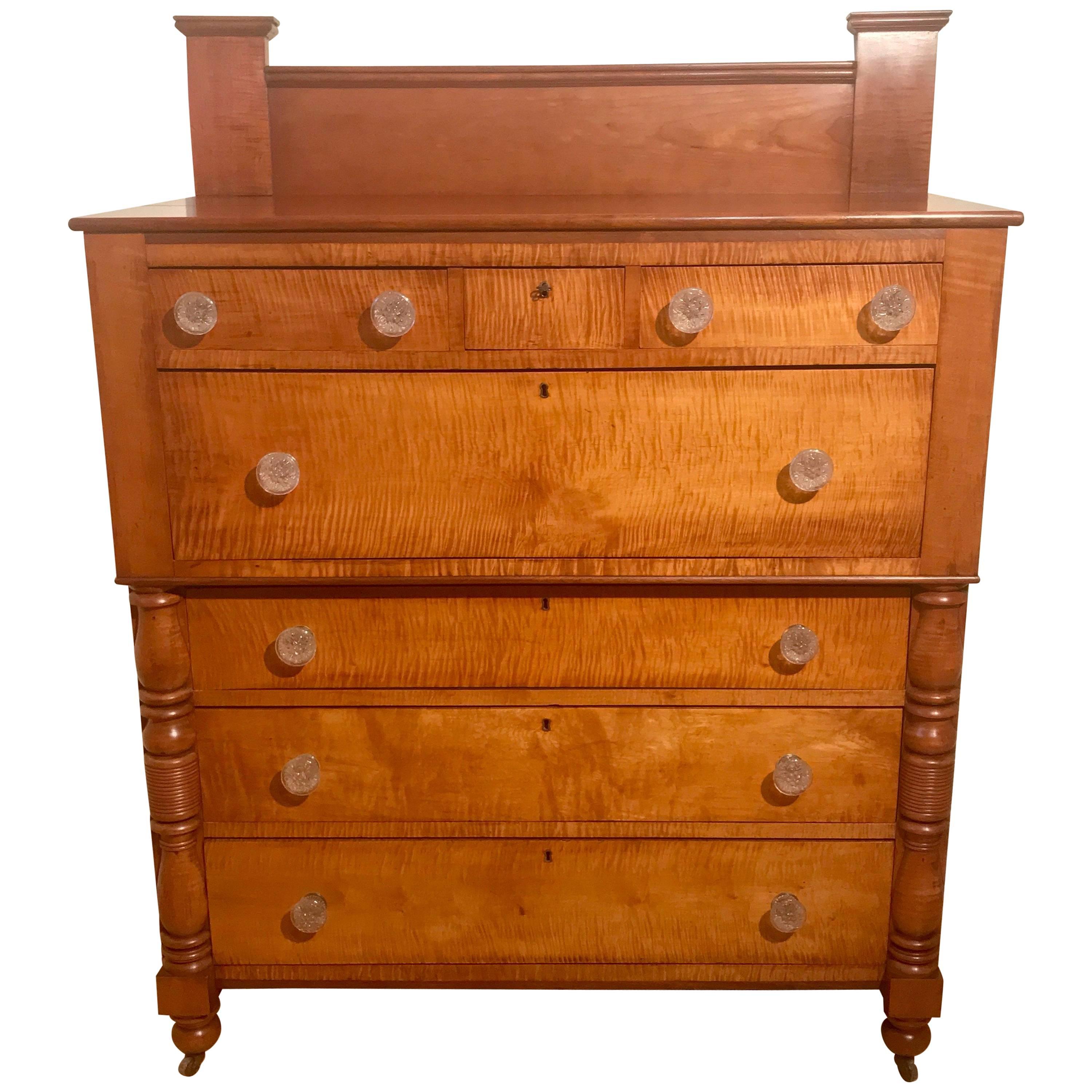 American Empire Chest of Drawers circa 1840 in Tiger Maple and Cherry For Sale