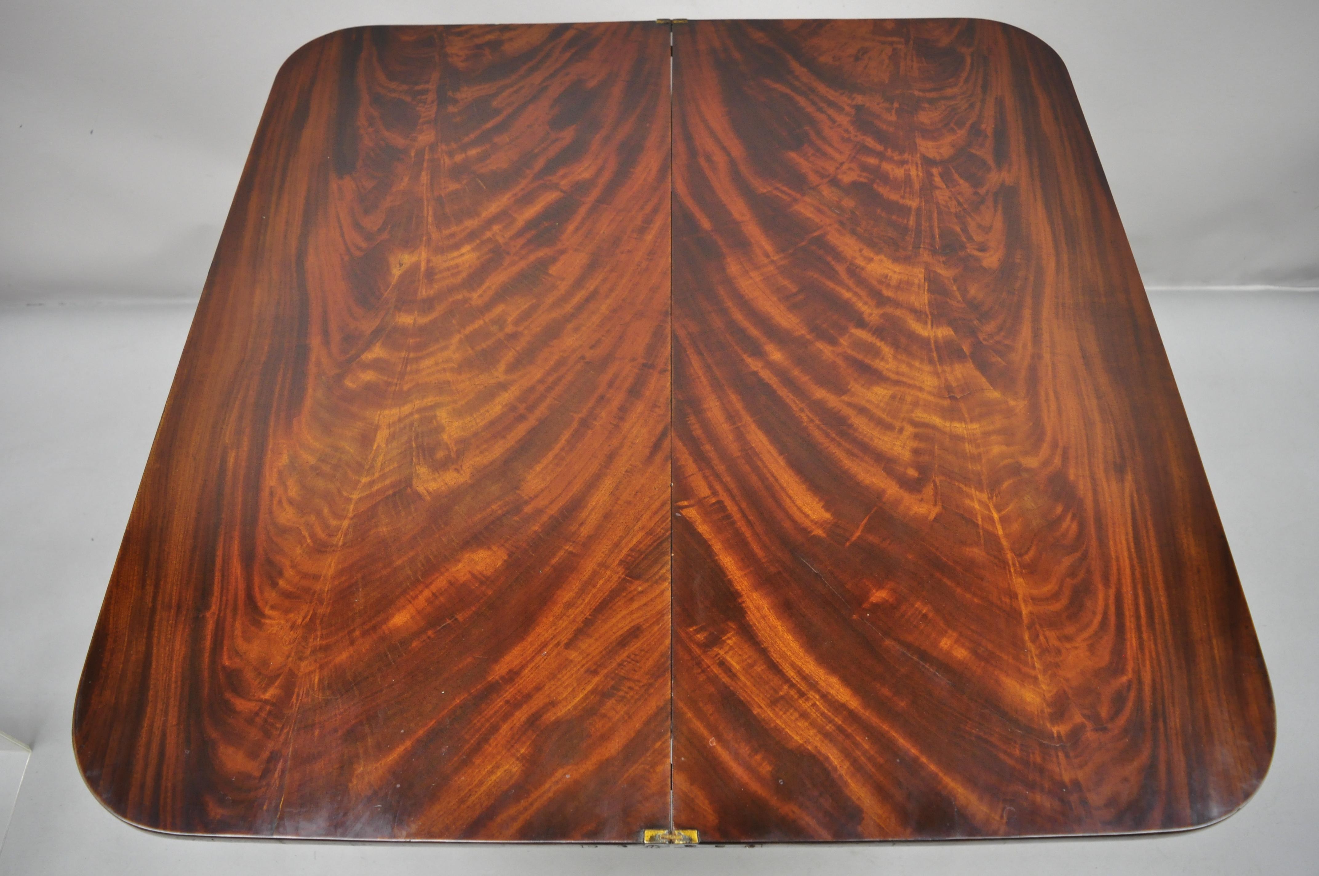 American Empire Crotch Flame Mahogany Paw Feet Pedestal Base Console Game Table In Good Condition In Philadelphia, PA