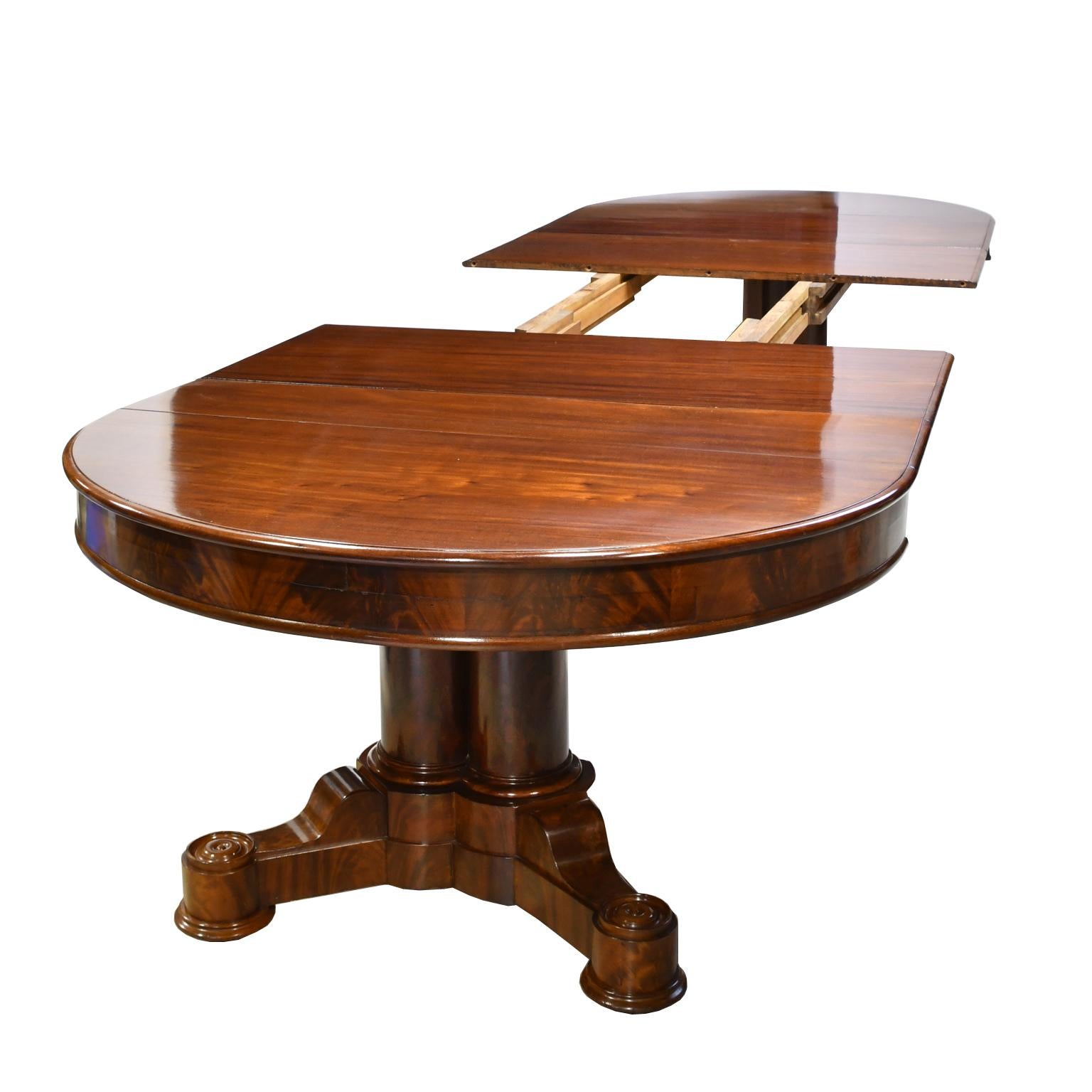 American Empire Oval Extension Dining Table in Mahogany with Pedestal Base 9