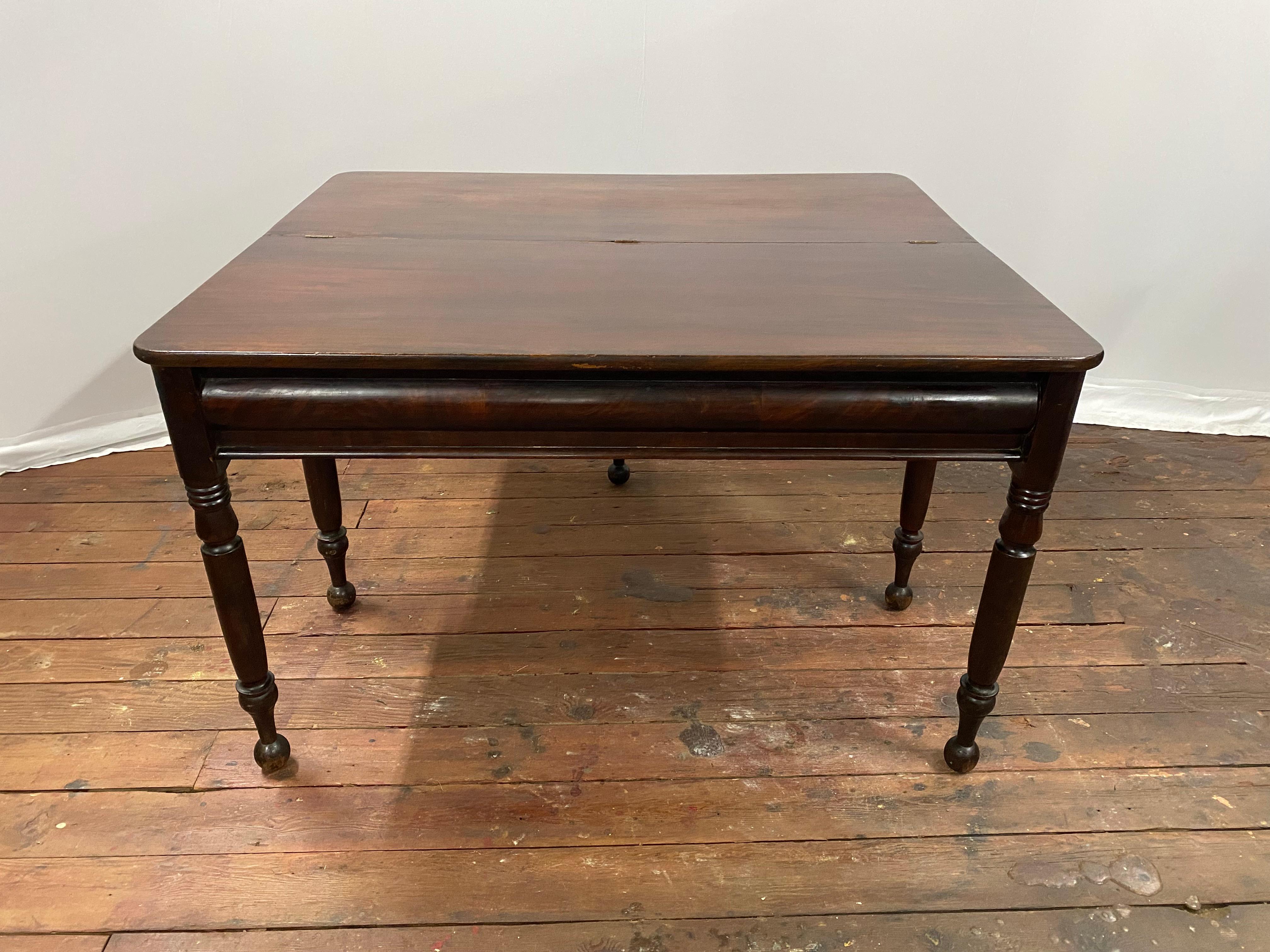 American Empire Flip Top Mahogany Gate Leg Console Table For Sale 3