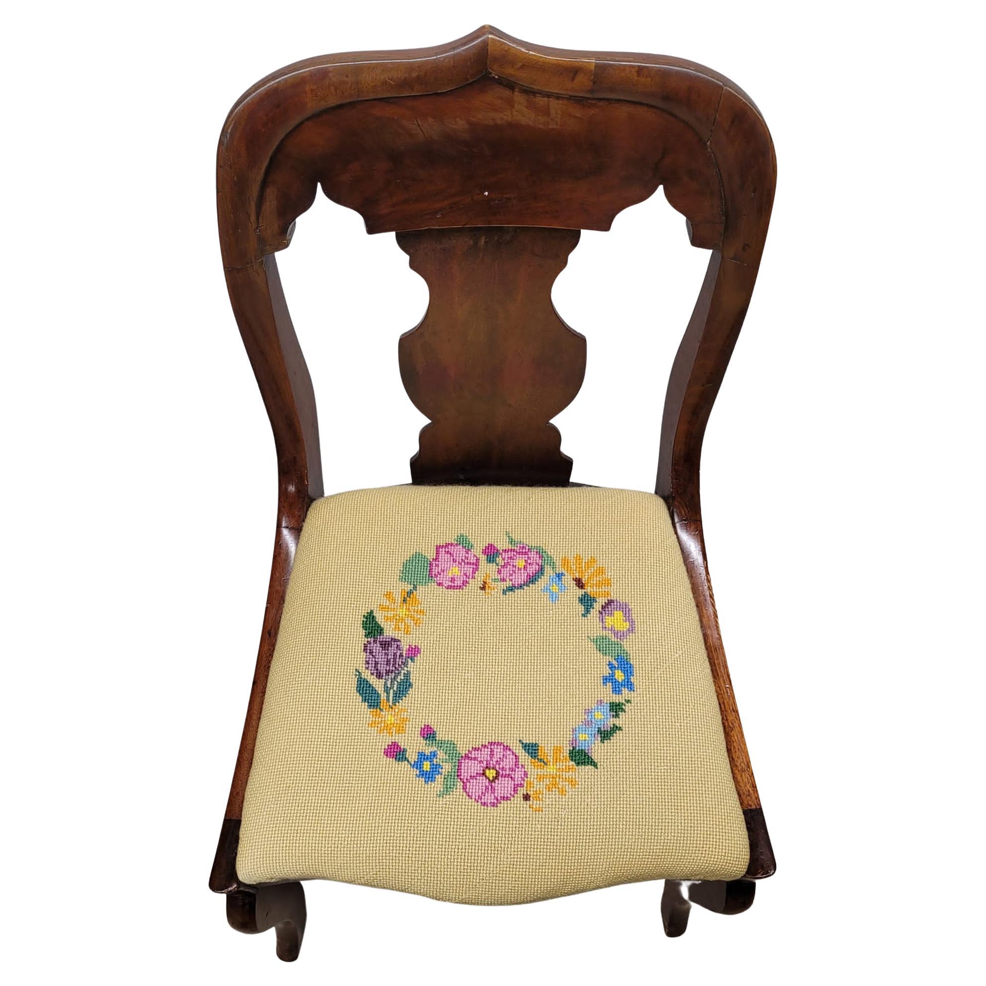 American Empire Mahogany and Needlepoint Upholstered Chair, circa 1890s In Good Condition For Sale In Germantown, MD