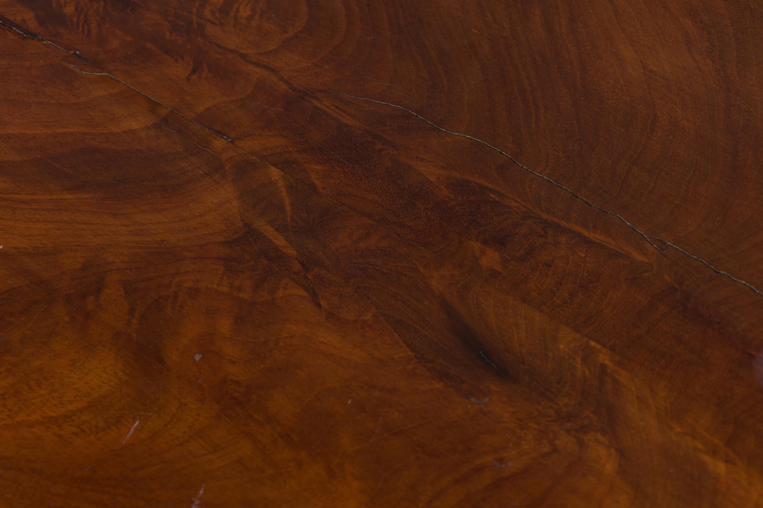 Table d'appoint en acajou de style Empire américain par Duncan Phyfe en vente 4