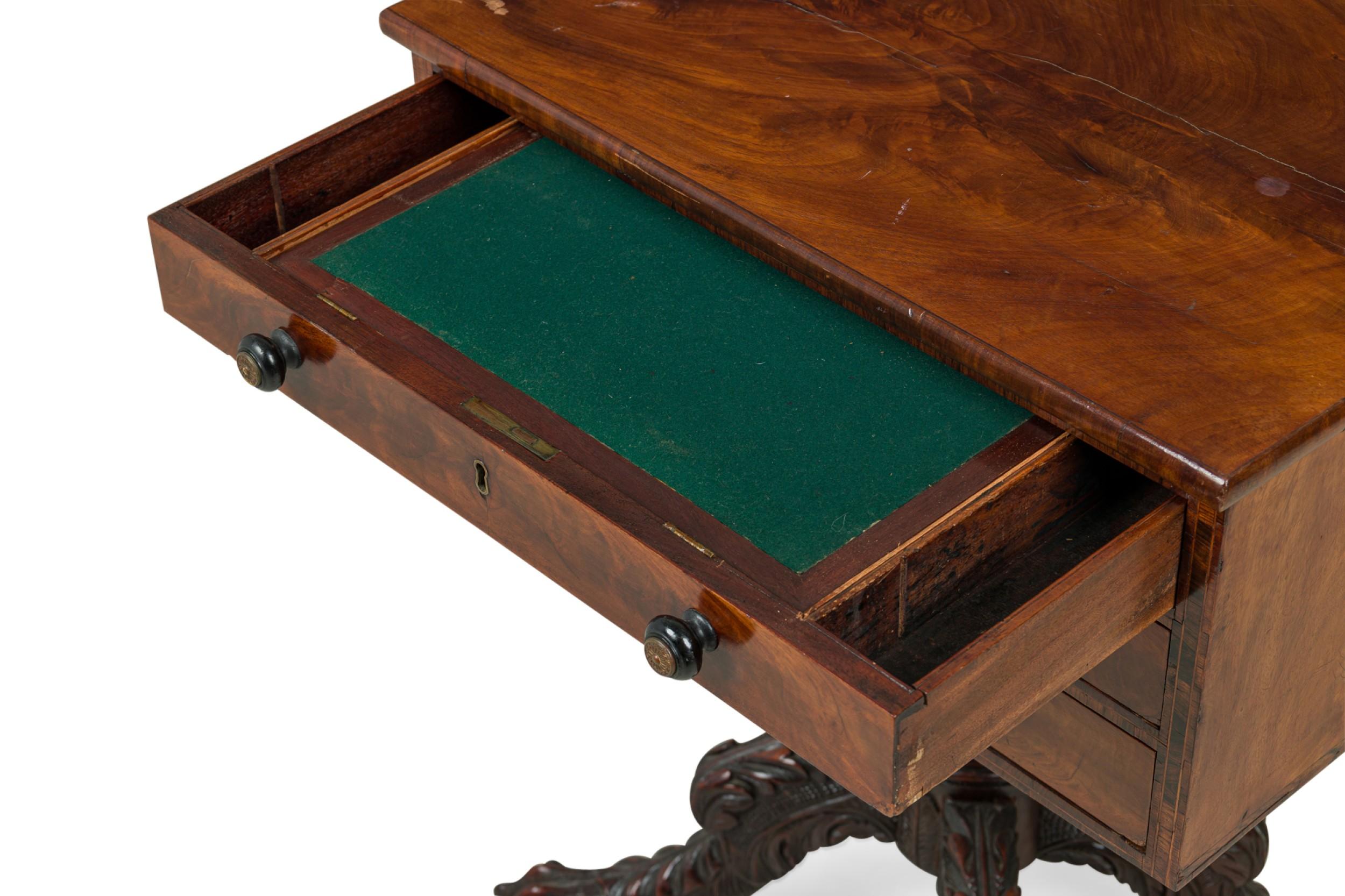 Table d'appoint en acajou de style Empire américain par Duncan Phyfe en vente 6
