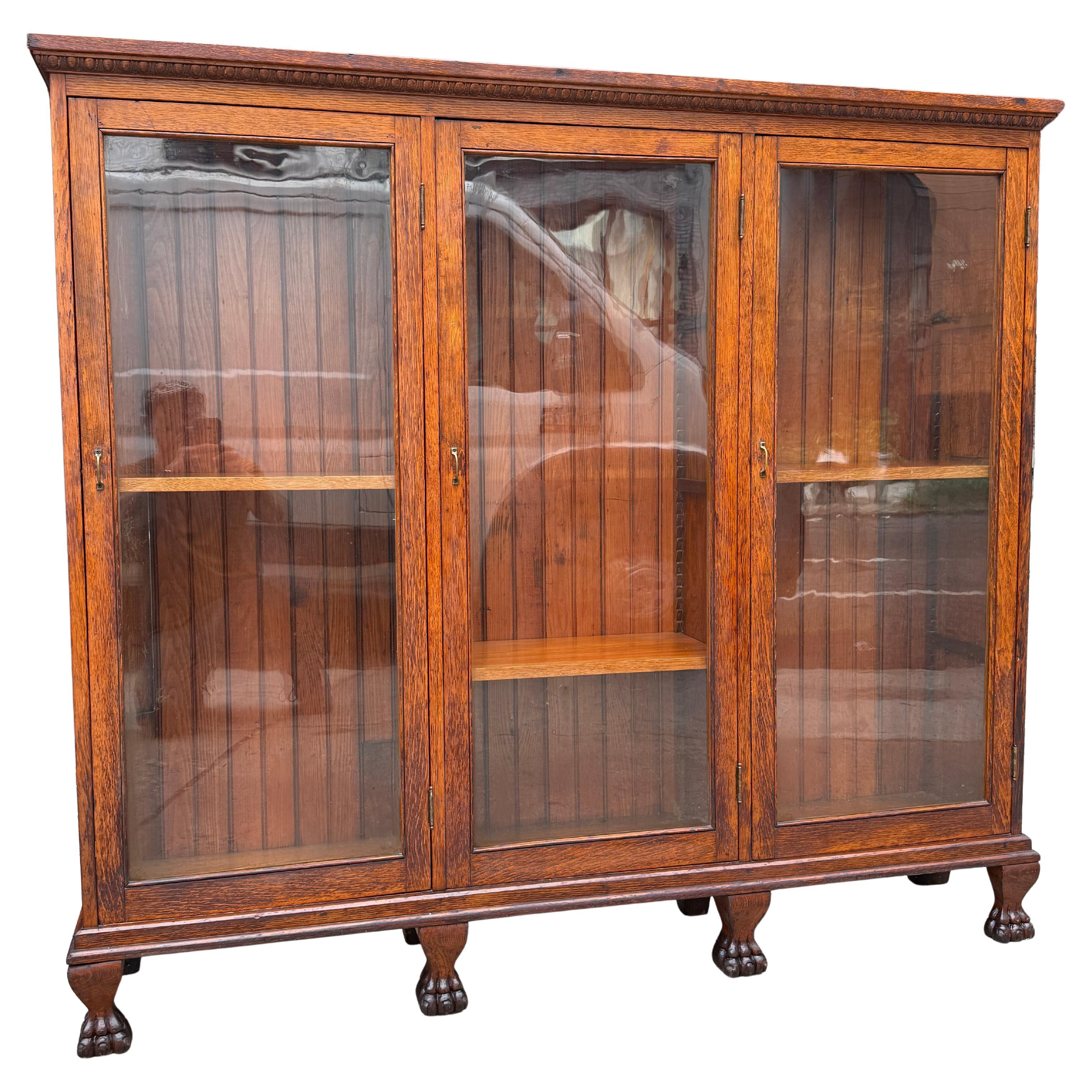 Americano Libreria tripla/vetrina in stile Impero e Arti e Mestieri americani in vendita