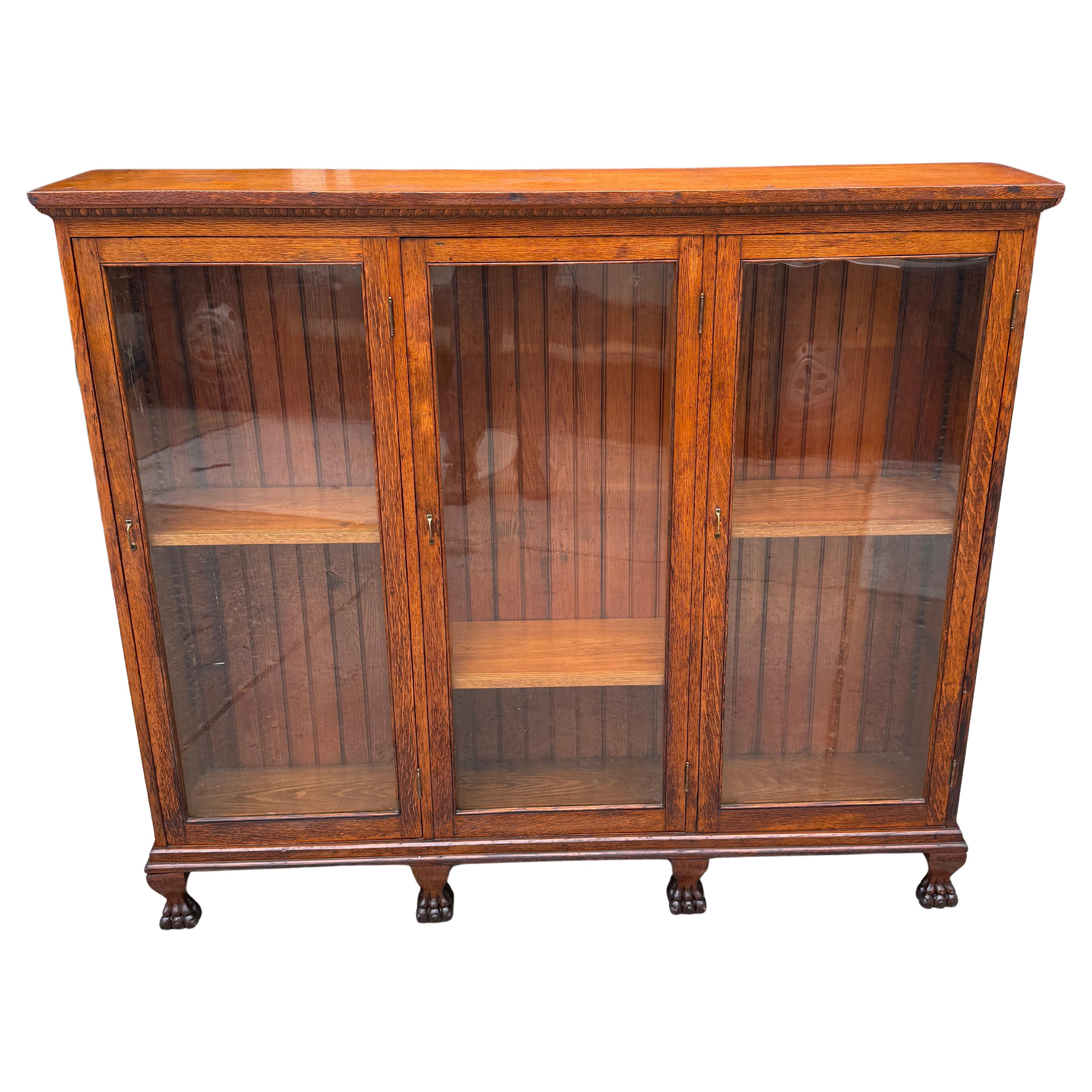 XX secolo Libreria tripla/vetrina in stile Impero e Arti e Mestieri americani in vendita