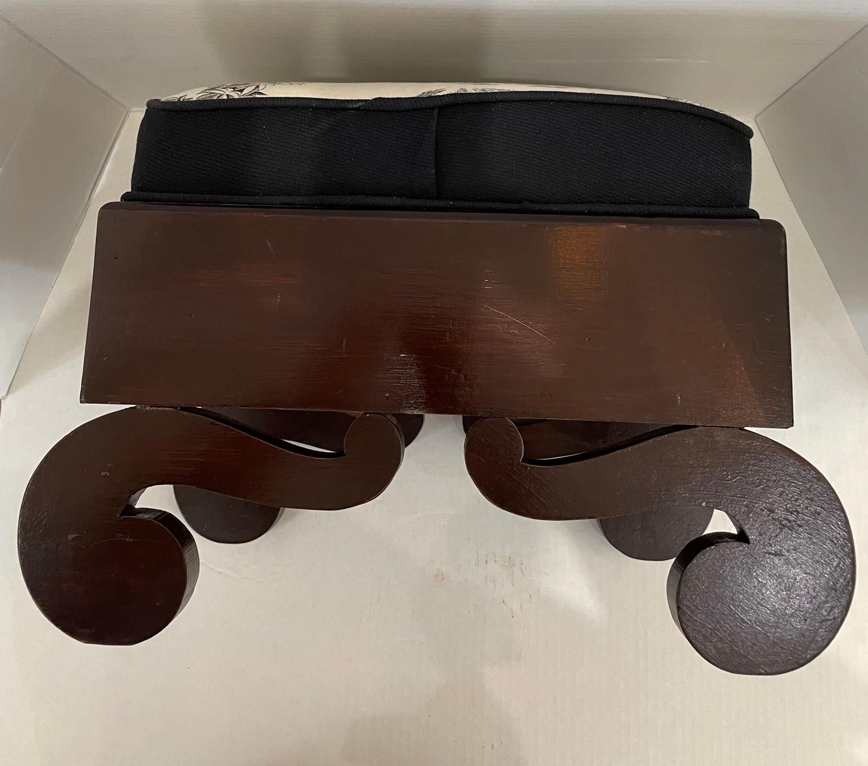American Empire Revival Foot Stool  In Good Condition For Sale In West Palm Beach, FL