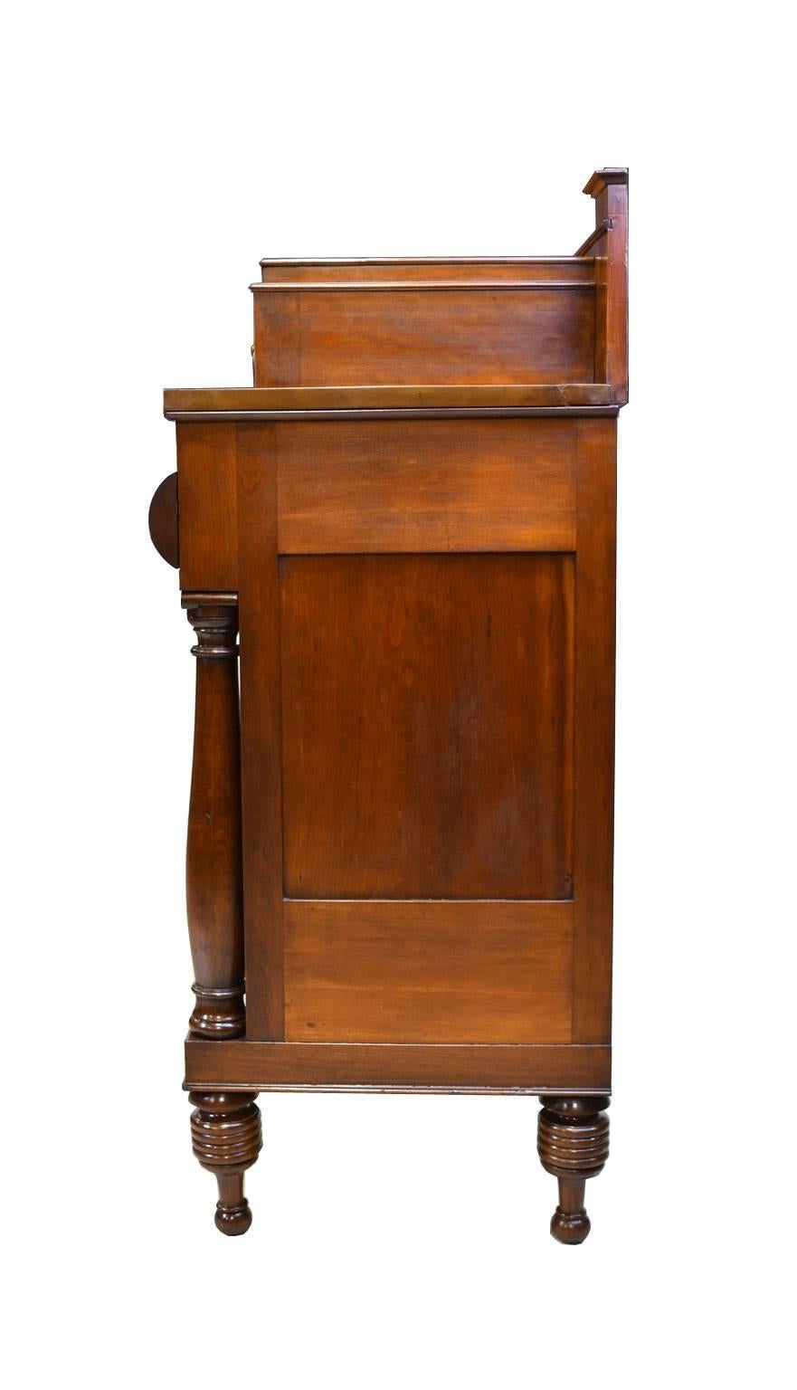 American Empire Sideboard in Satinwood, Vermont, circa 1825 For Sale 9