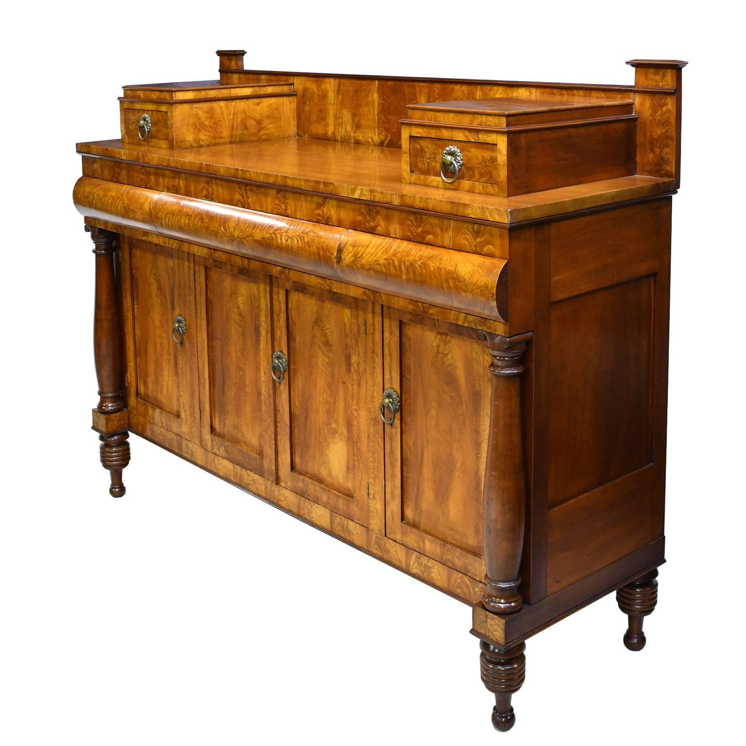 American Empire Sideboard in Satinwood, Vermont, circa 1825 For Sale 10
