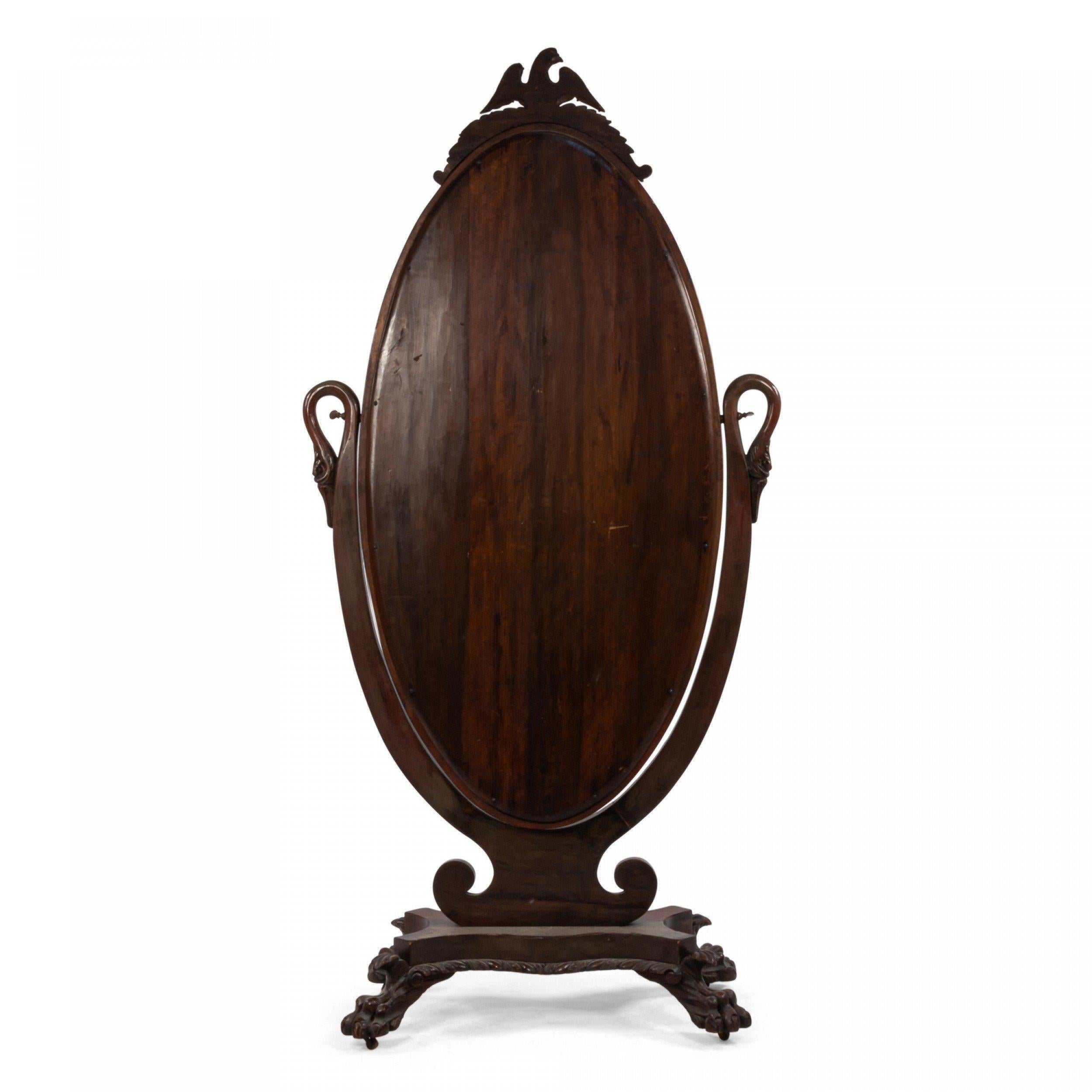 Début du 20ème siècle Miroir de barbier de style Empire américain à motif zoomorphe en vente