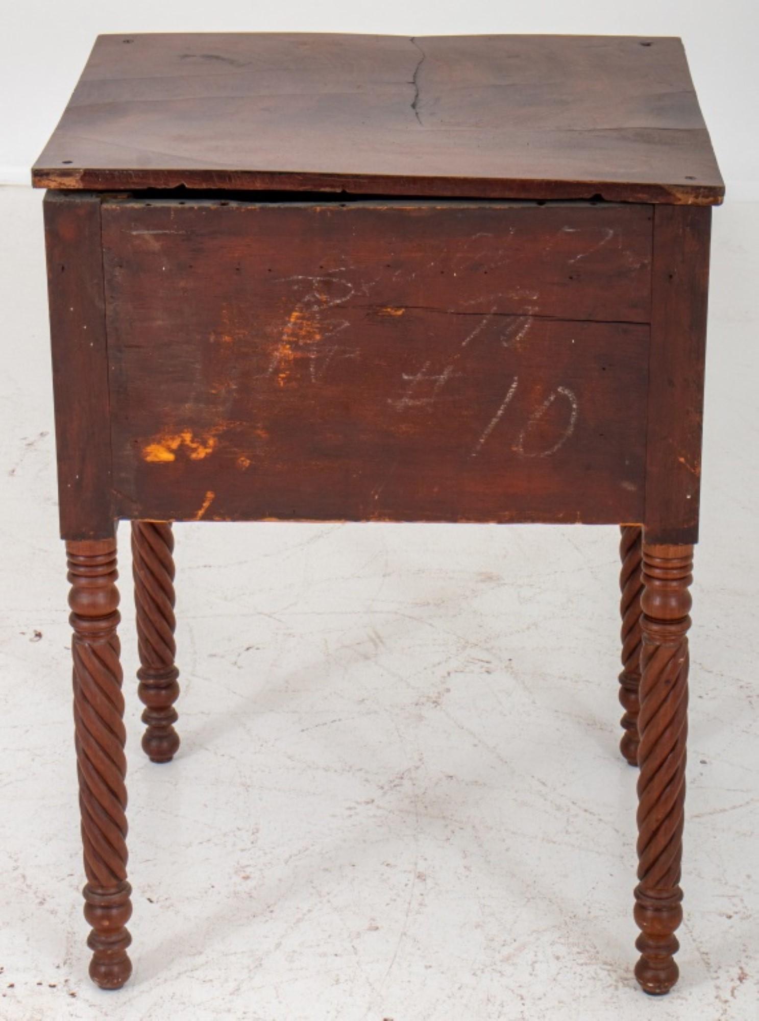 American Empire Two Drawer Side Table In Good Condition For Sale In New York, NY