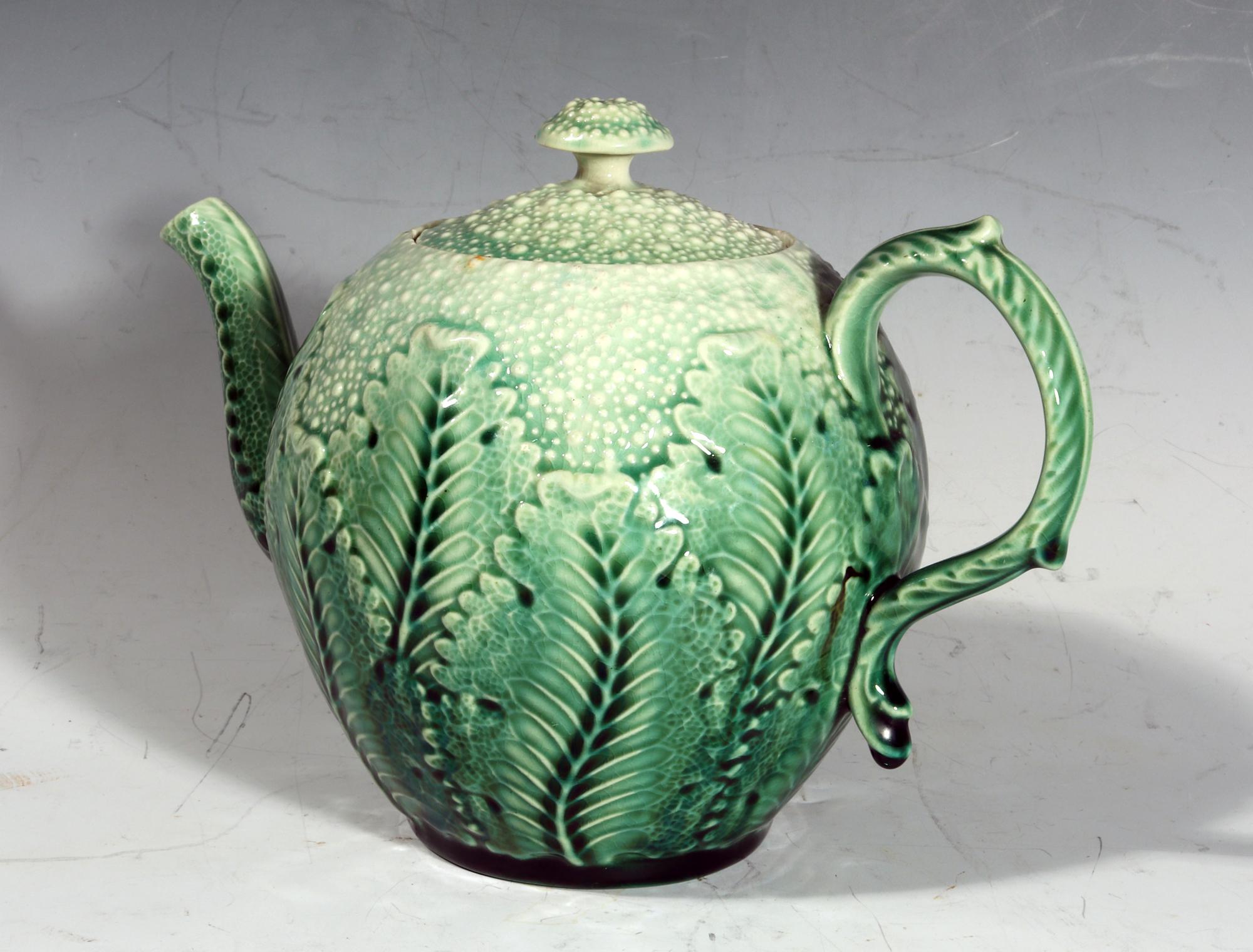 American Etruscan Majolica Teapot in the Form of a Cauliflower For Sale 1