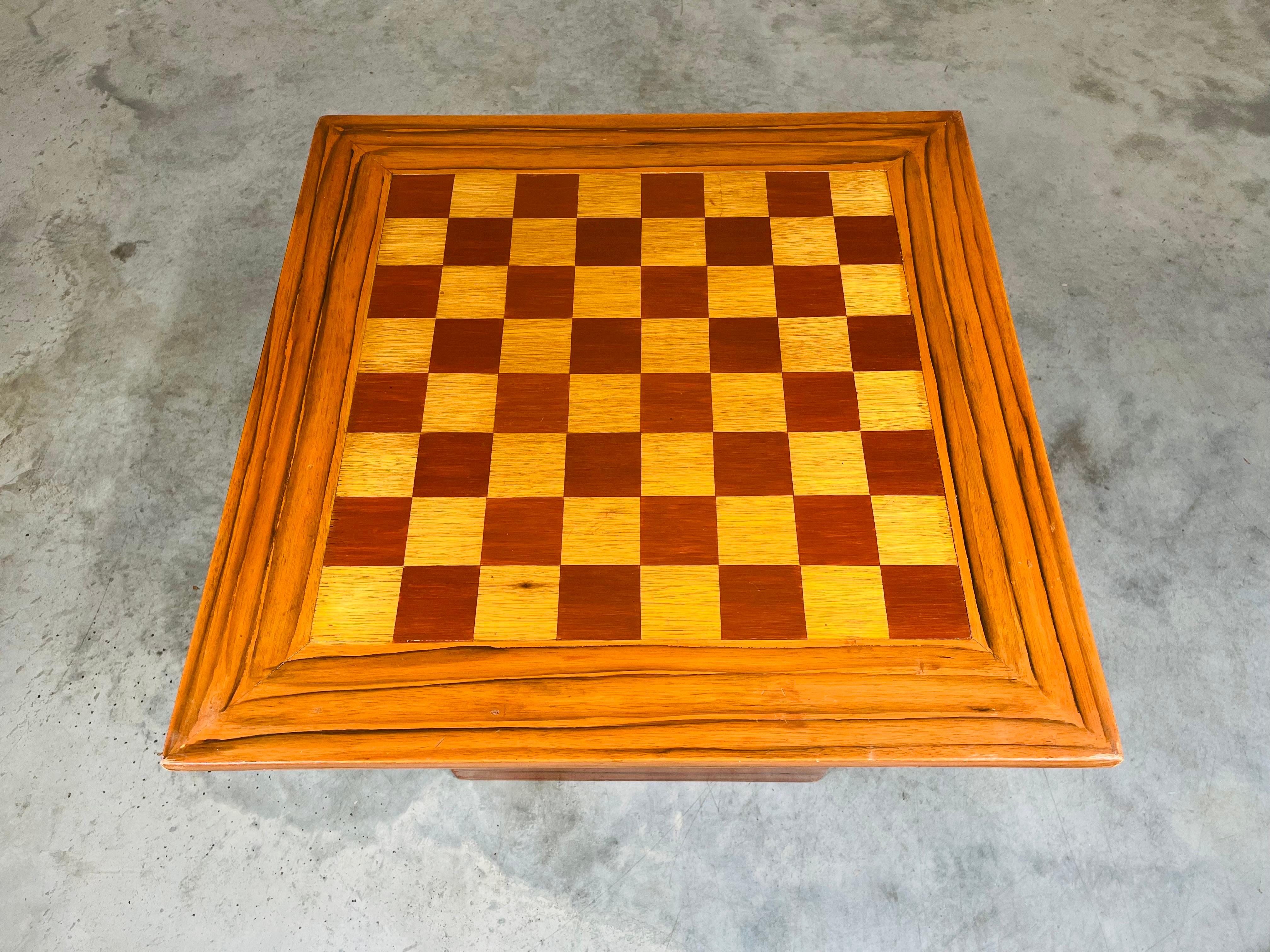 Hollywood Regency American Fantasy Knight Chess Table After William ‘Billy’ Haines Circa 1960 For Sale