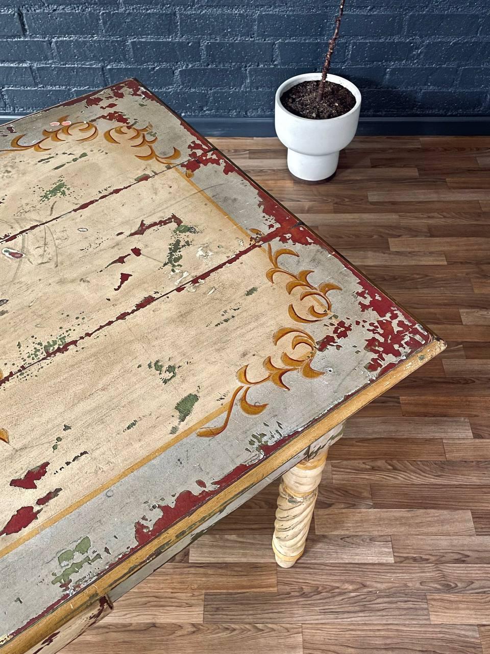 Table de salle à manger en chêne Oak Harvest peint, finition vieillie, 1940's en vente 1