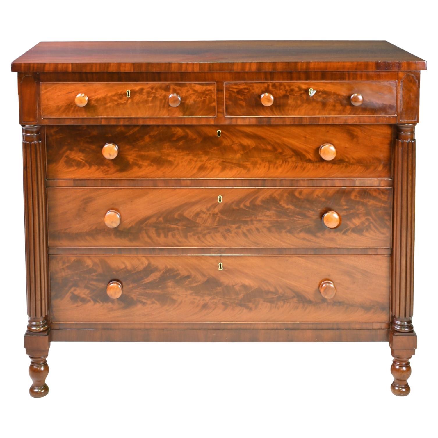American Federal Chest of Drawers in West Indies Mahogany, Baltimore, circa 1835 For Sale