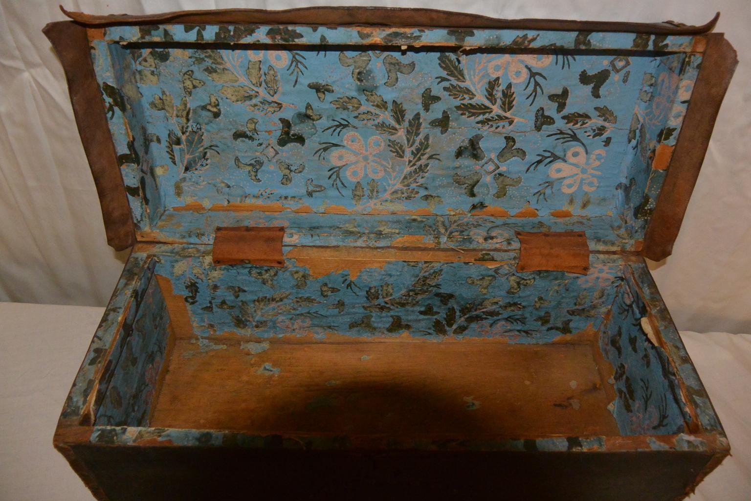 American Federal Child's Trunk Leather Covered with Brass Tacks For Sale 2