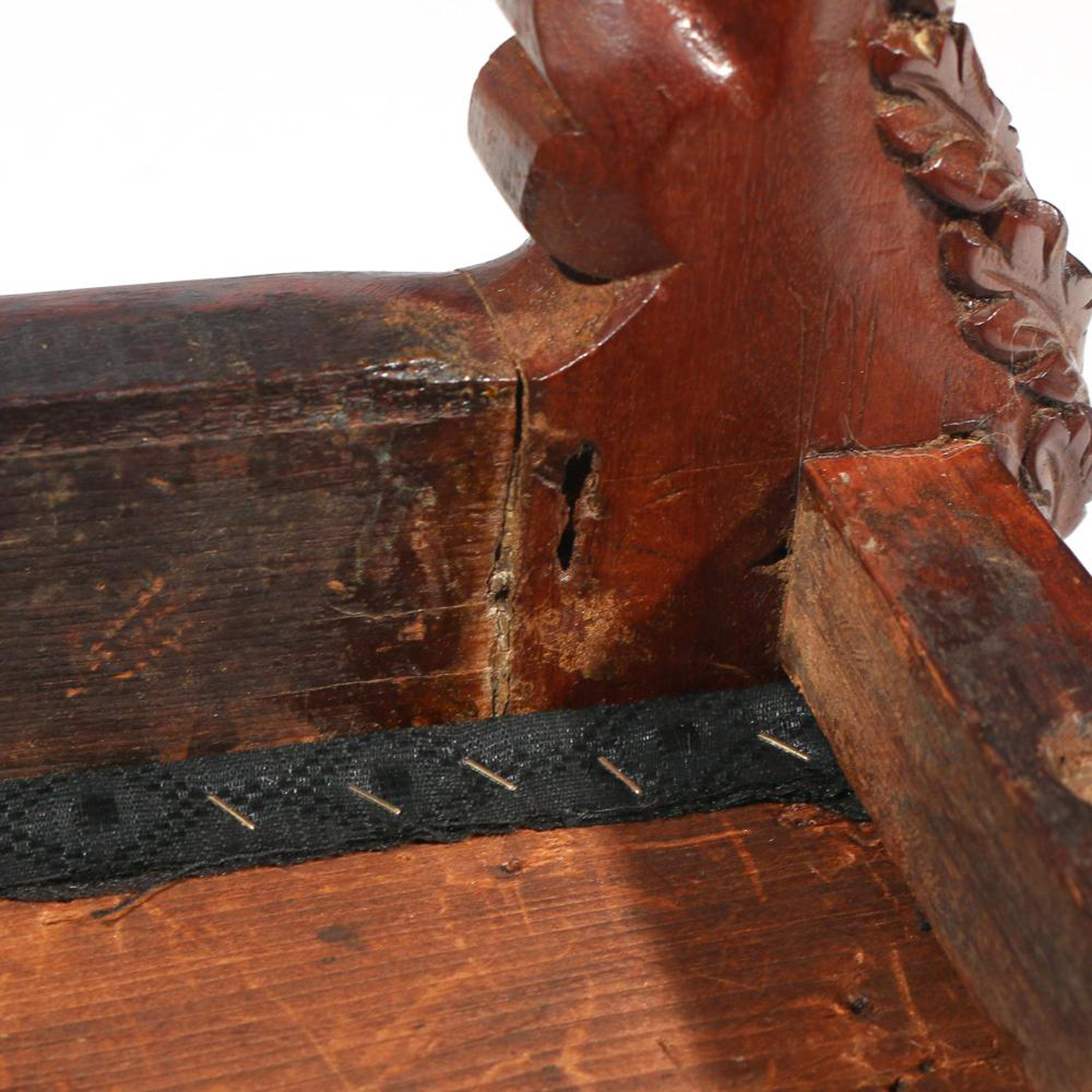 American Federal Classical mahogany foot stool with eagle-head handles, 
Early 19th century.

The four-footed mahogany stool with eagle-head terminals on the handles and acanthus-carved monopodia legs ending in paw feet with a rectangular band of