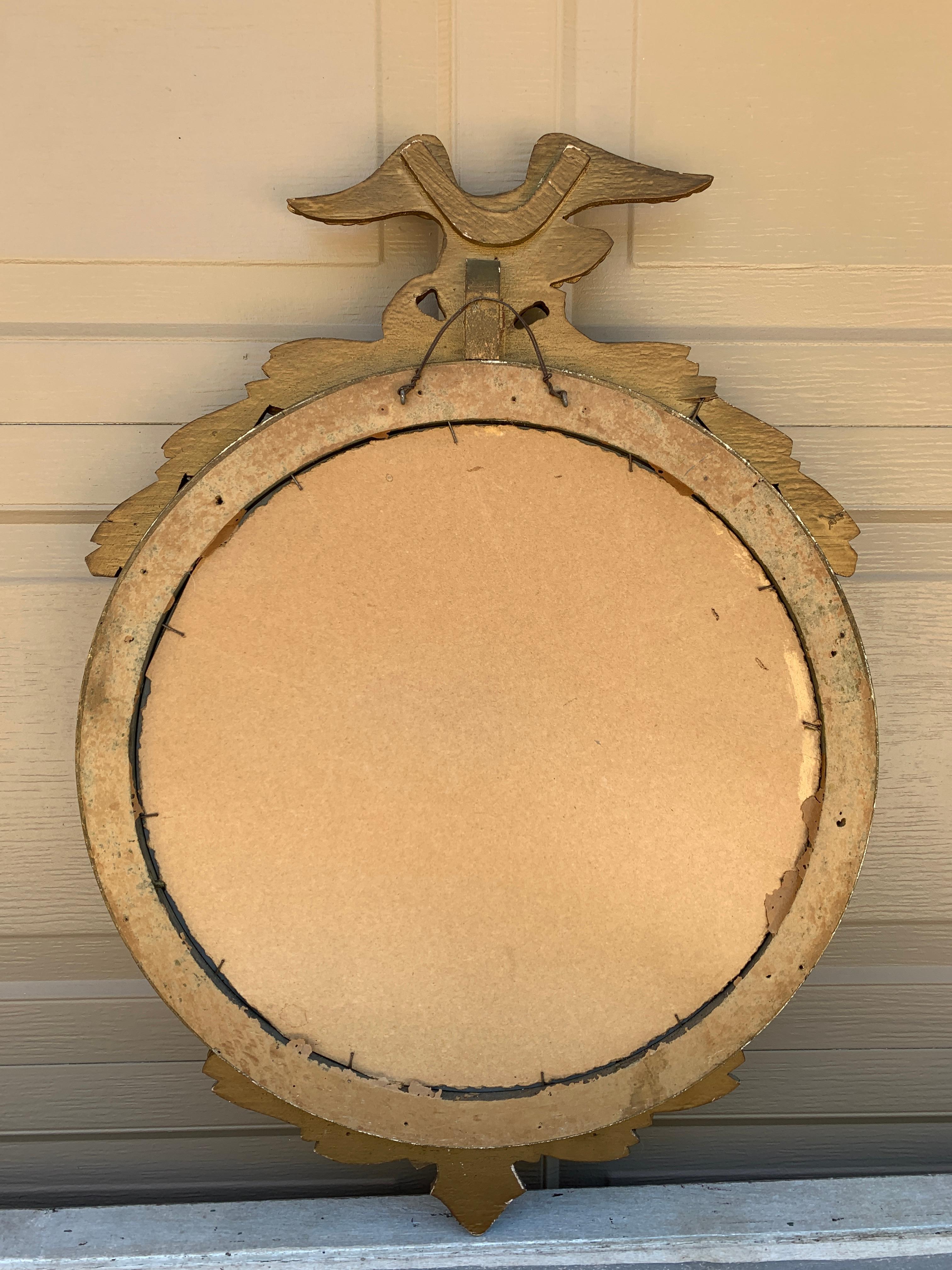 Specchio convesso American Feder Giltwood Eagle Bullseye in vendita 5
