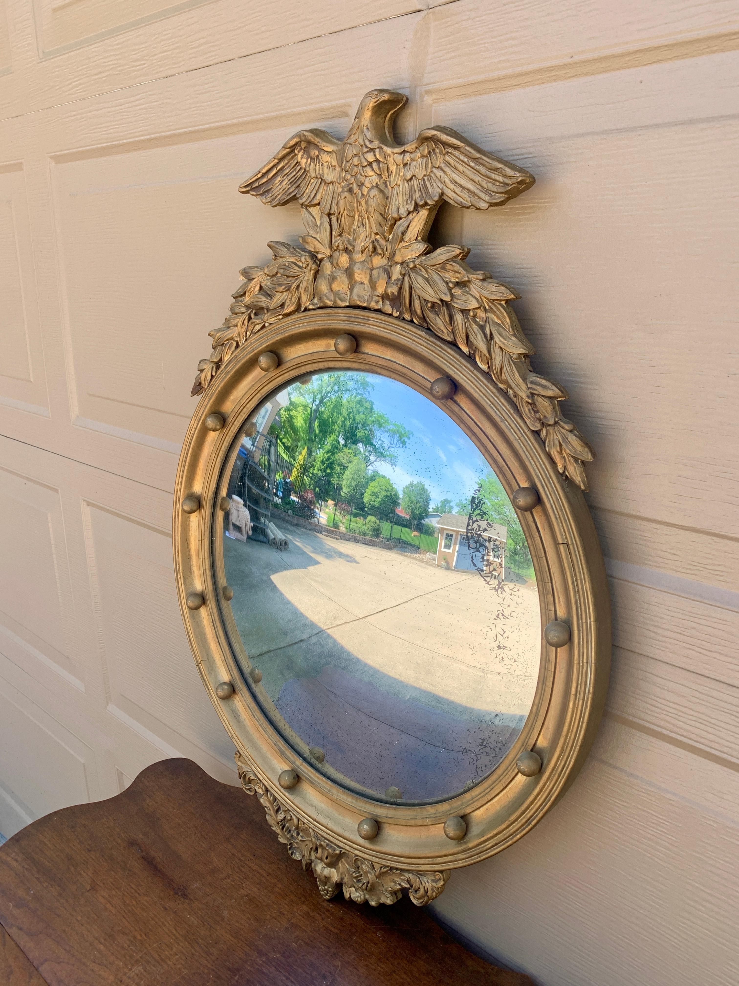 American Federal Giltwood Eagle Bullseye Convex Mirror In Good Condition In Elkhart, IN