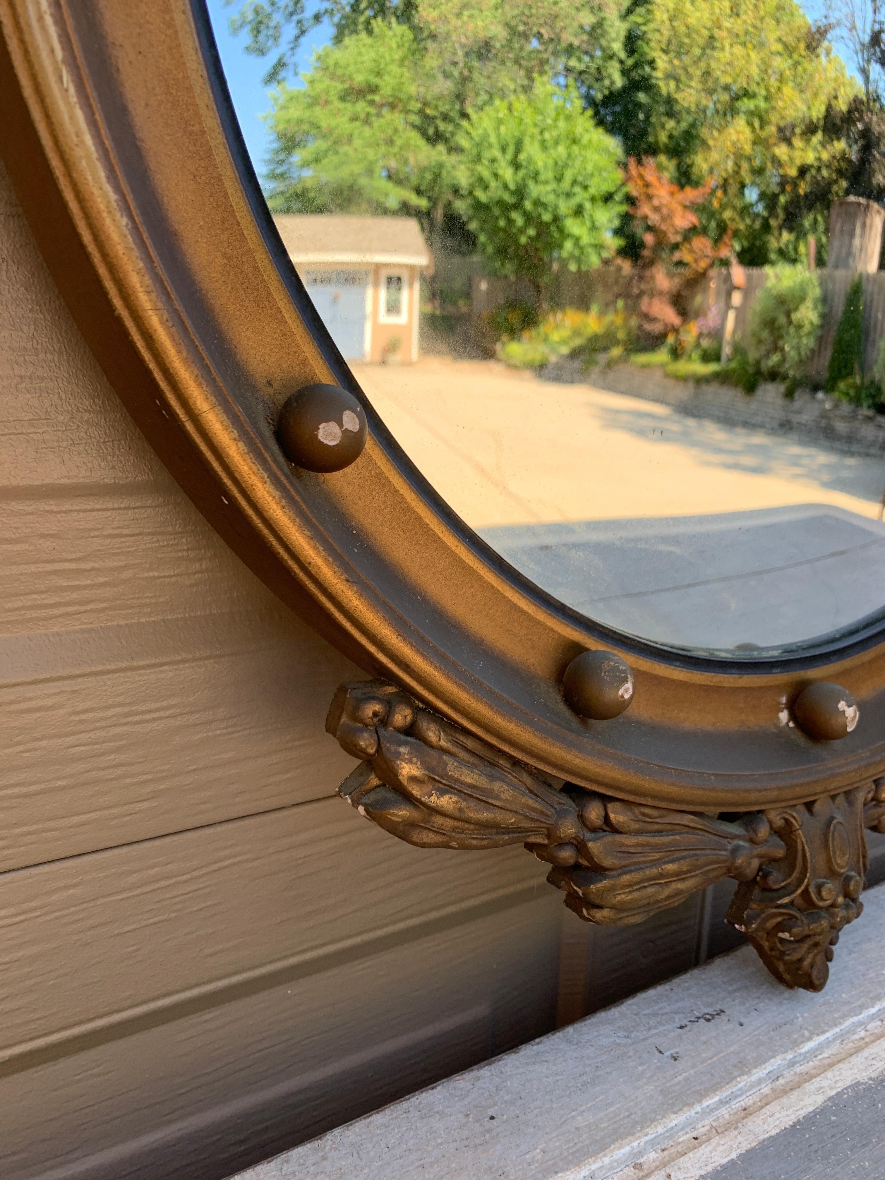 Specchio convesso American Feder Giltwood Eagle Bullseye in vendita 2
