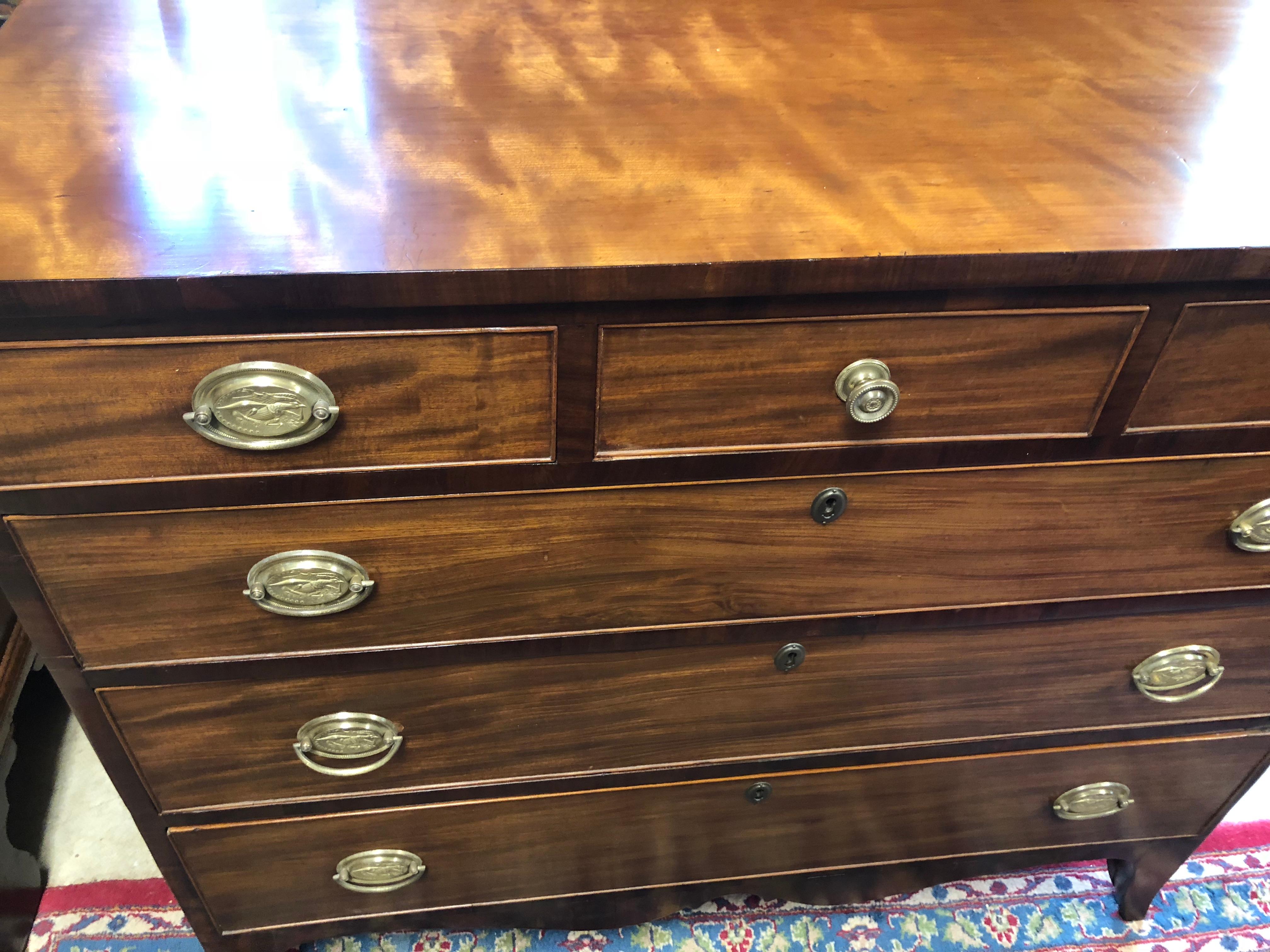 American Federal Hepplewhite Chest in Mahogany with 3 Top Drawers, Eagle Brasses In Good Condition In Athens, GA