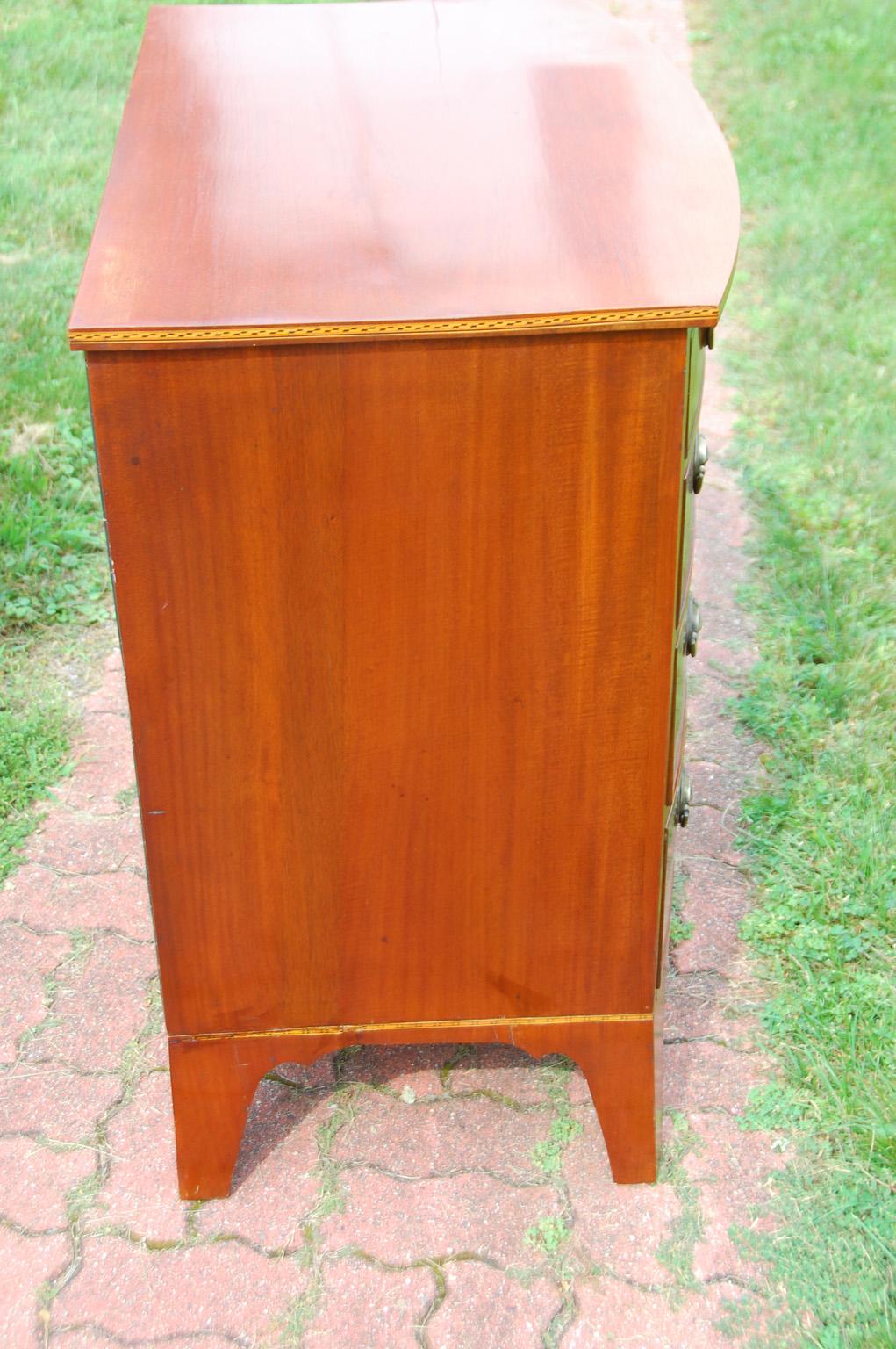 Inlay American Federal Hepplewhite Period Mahogany Bowfront Chest of Four Drawers