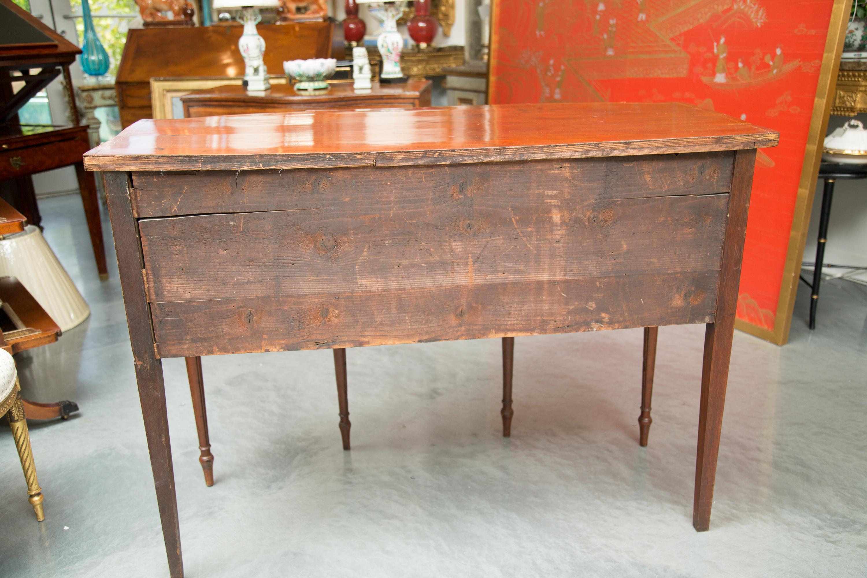 Hand-Carved American Federal Mahogany and Inlaid Sideboard For Sale